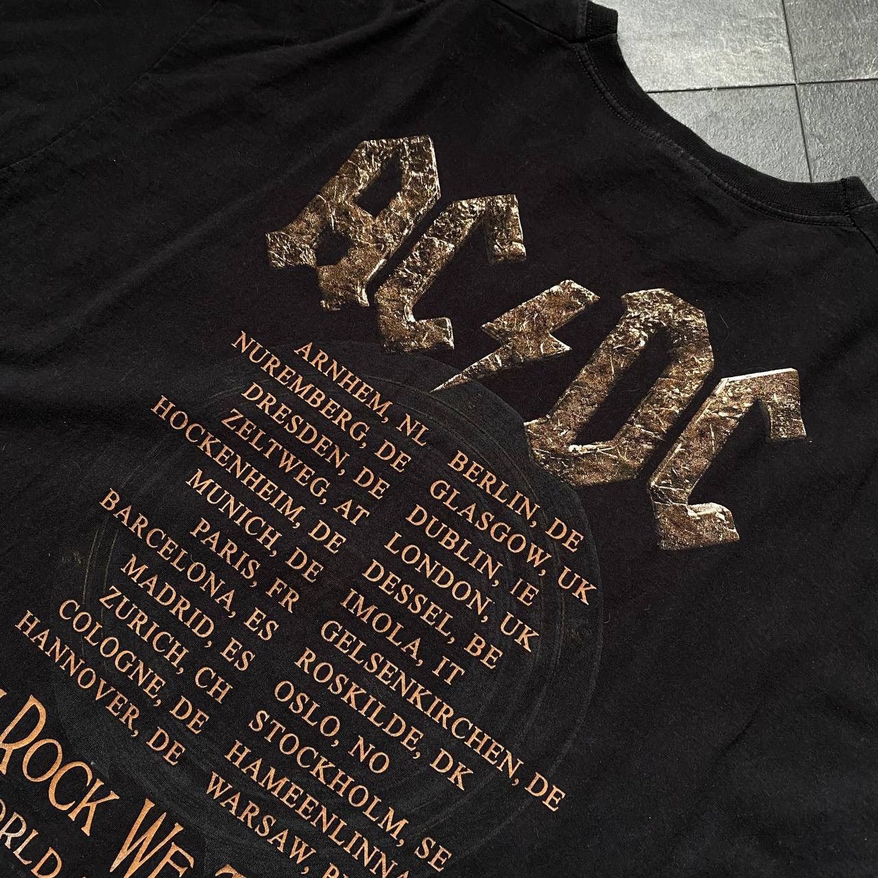 AC/DC × Vintage Vintage AC/DC rock or bust tee shirt 2015 Size US XXL / EU 58 / 5 - 7 Thumbnail