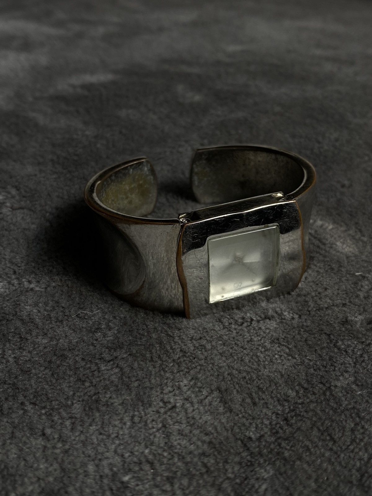 Japanese Brand × Jewelry × Vintage Futuristic Vintage Japanese Style Bracelet Watch - Work 100% Size ONE SIZE - 1 Thumbnail
