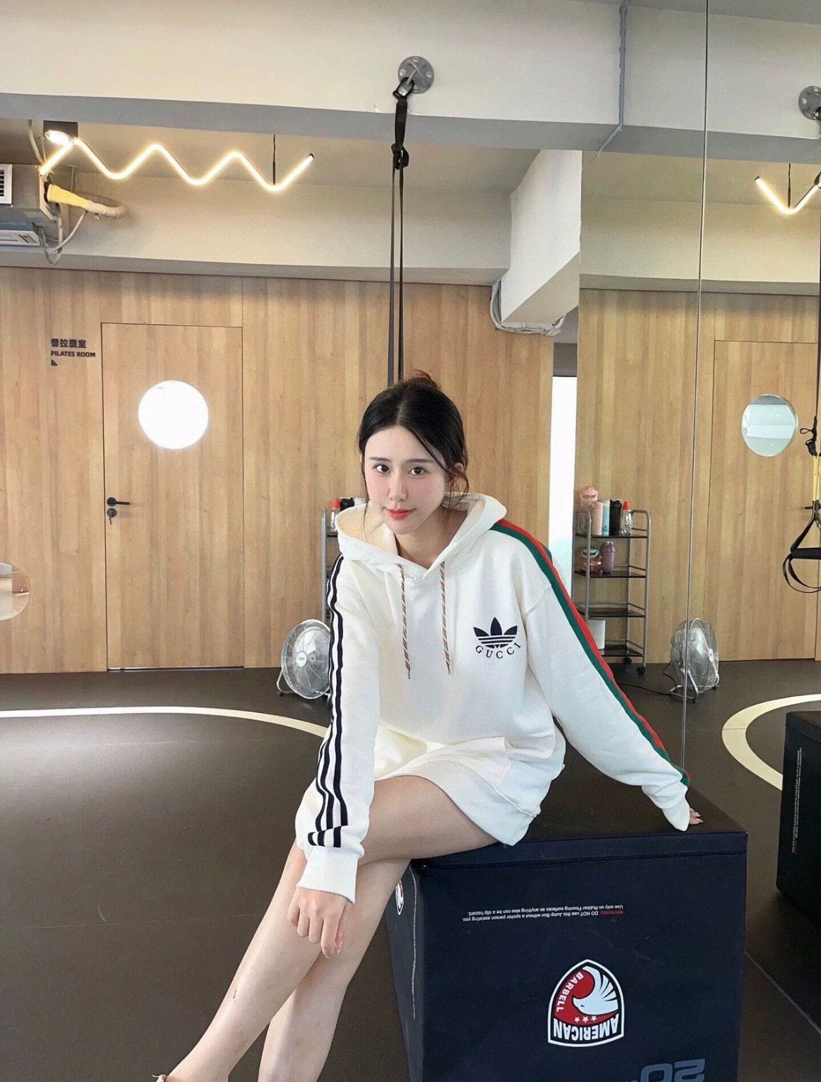 Gucci gucci x adidas white hooded sweatshirt Size US XS / EU 42 / 0 - 8 Thumbnail