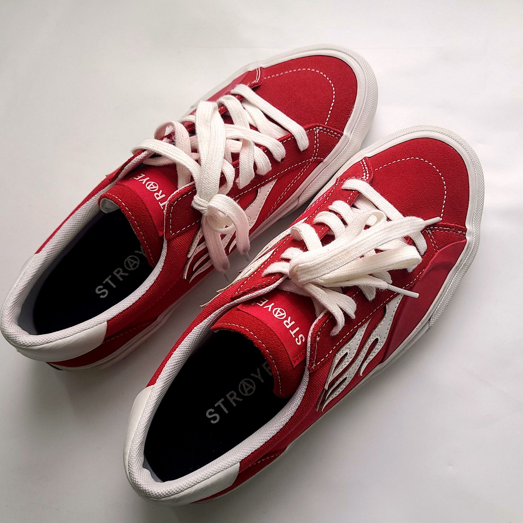 STRAYE Straye Logan Flame Red Suede Skate Shoes Casual Size US 10 / EU 43 - 1 Thumbnail