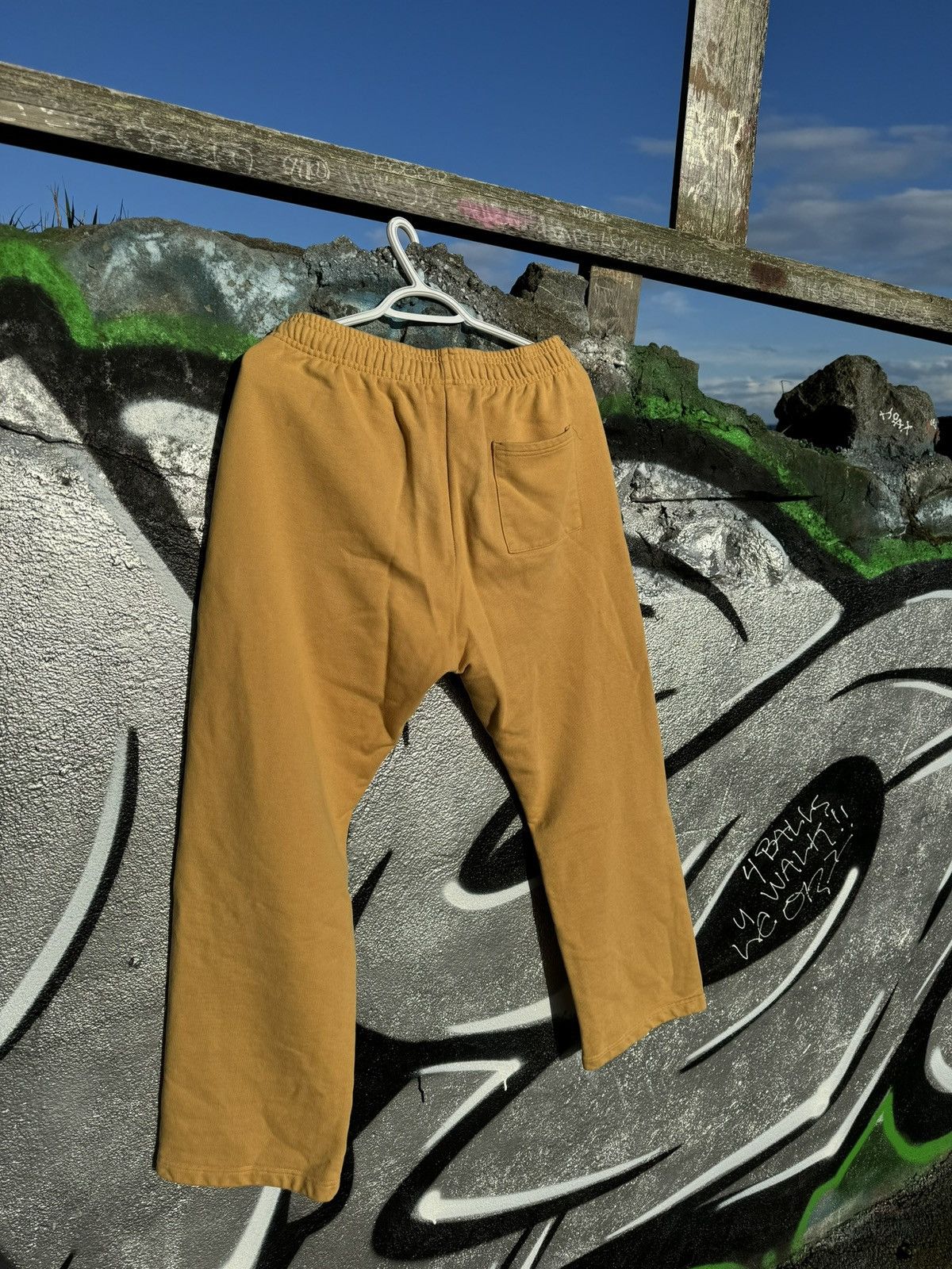 Broken Planet BROKEN PLANET OPEN LEG SWEATPANTS Size US 31 - 2 Thumbnail