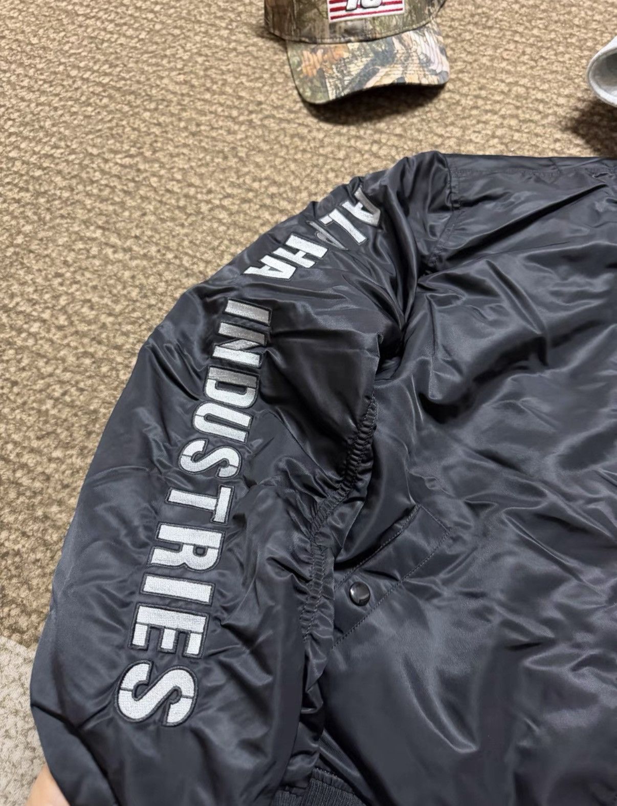 Alpha Industries Brand New Authentic ALPHA INDUSTRIES MA-1 Bomber Jacket Size US M / EU 48-50 / 2 - 3 Thumbnail