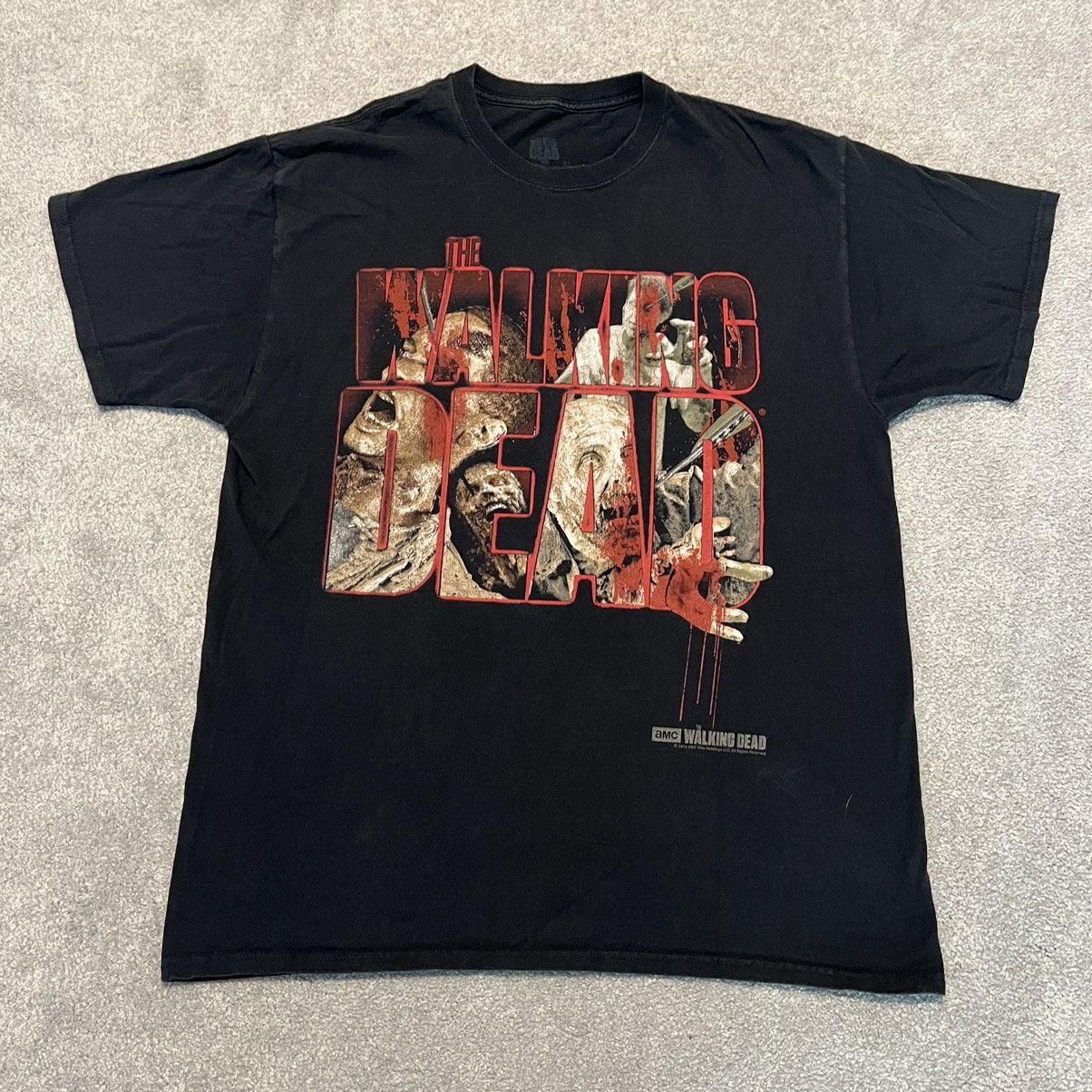 Vintage Vintage 2000s The Walking Dead Reaching Walkers Graphic Tee Size US XL / EU 56 / 4 - 2 Thumbnail