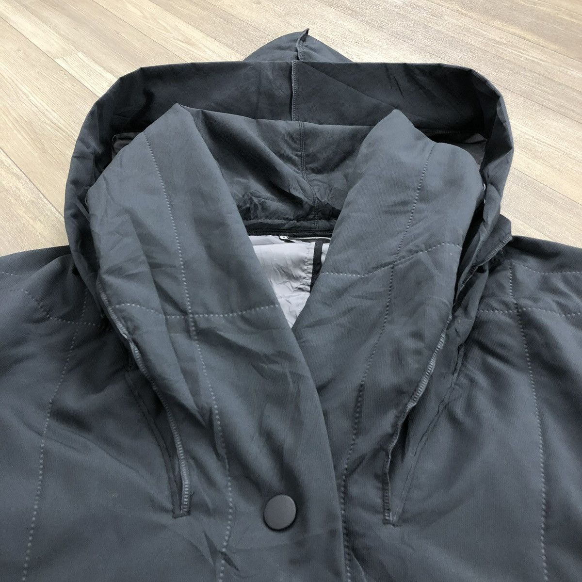 Issey Miyake Vintage Pleats Please Issey Miyake Quilted Polyester Jacket Size US L / EU 52-54 / 3 - 5 Thumbnail