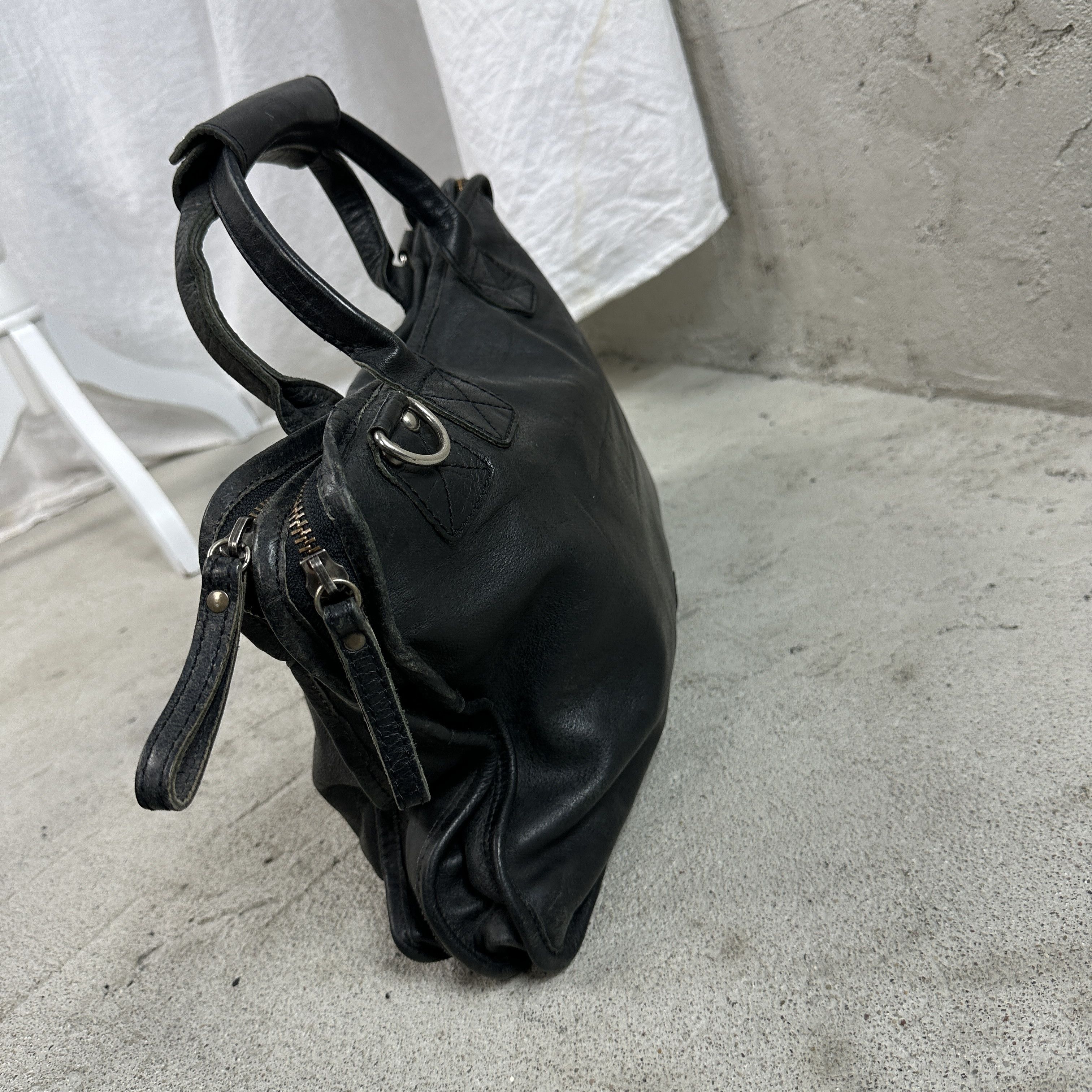 Vintage Vintage Leather Opium Avant Garde Biker Washed Bag 00s Size ONE SIZE - 6 Thumbnail