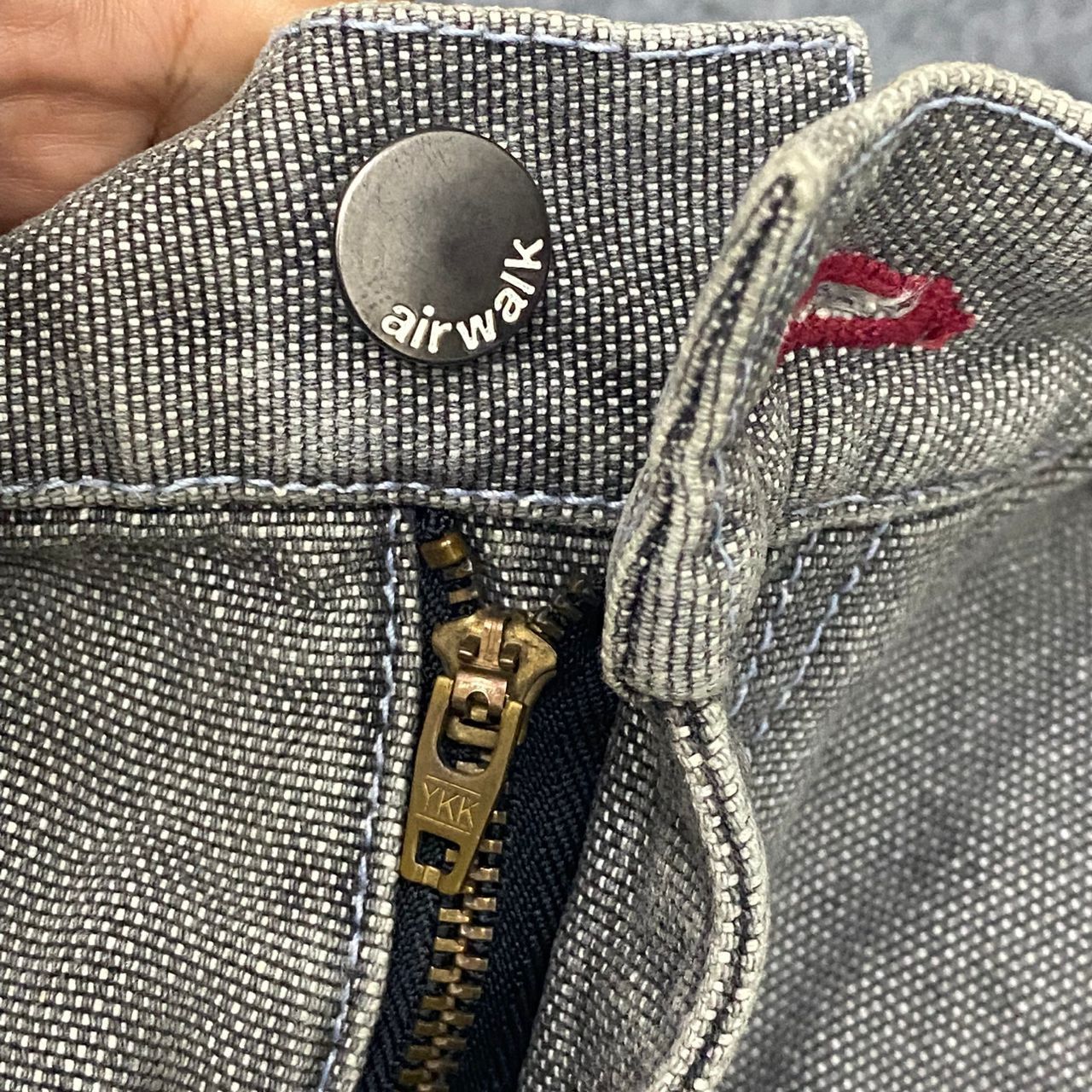 Airwalk 💥Best Offer💥Vintage Airwalk Baggy Distressed Denim Size US 31 - 15 Thumbnail