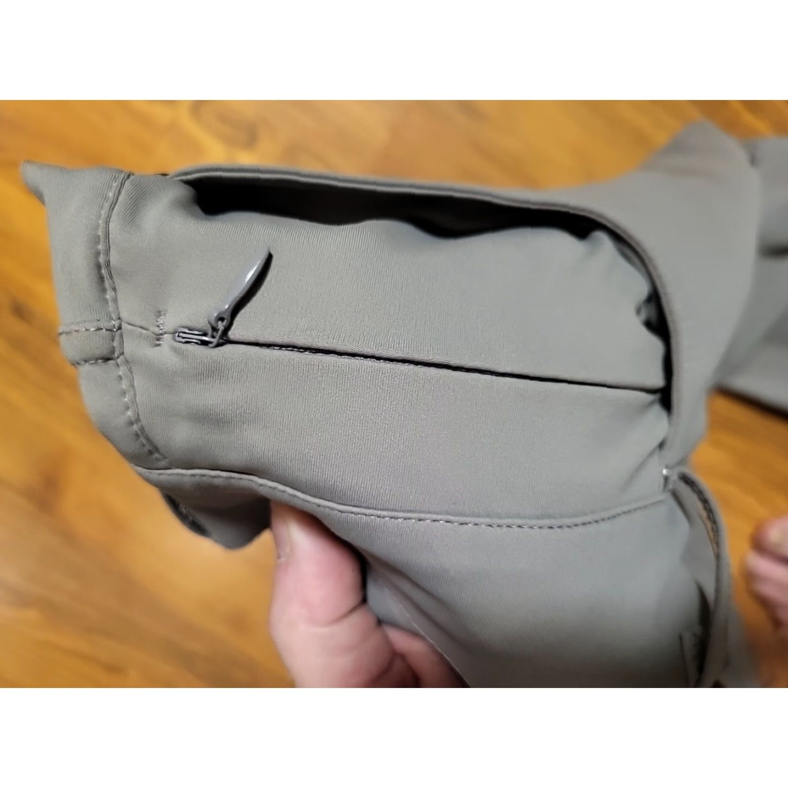 Vintage Gradual Performance Golf Pants 34"-36" X 30" Gray Stretch Security Pocket NWT Size US 34 / EU 50 - 8 Thumbnail