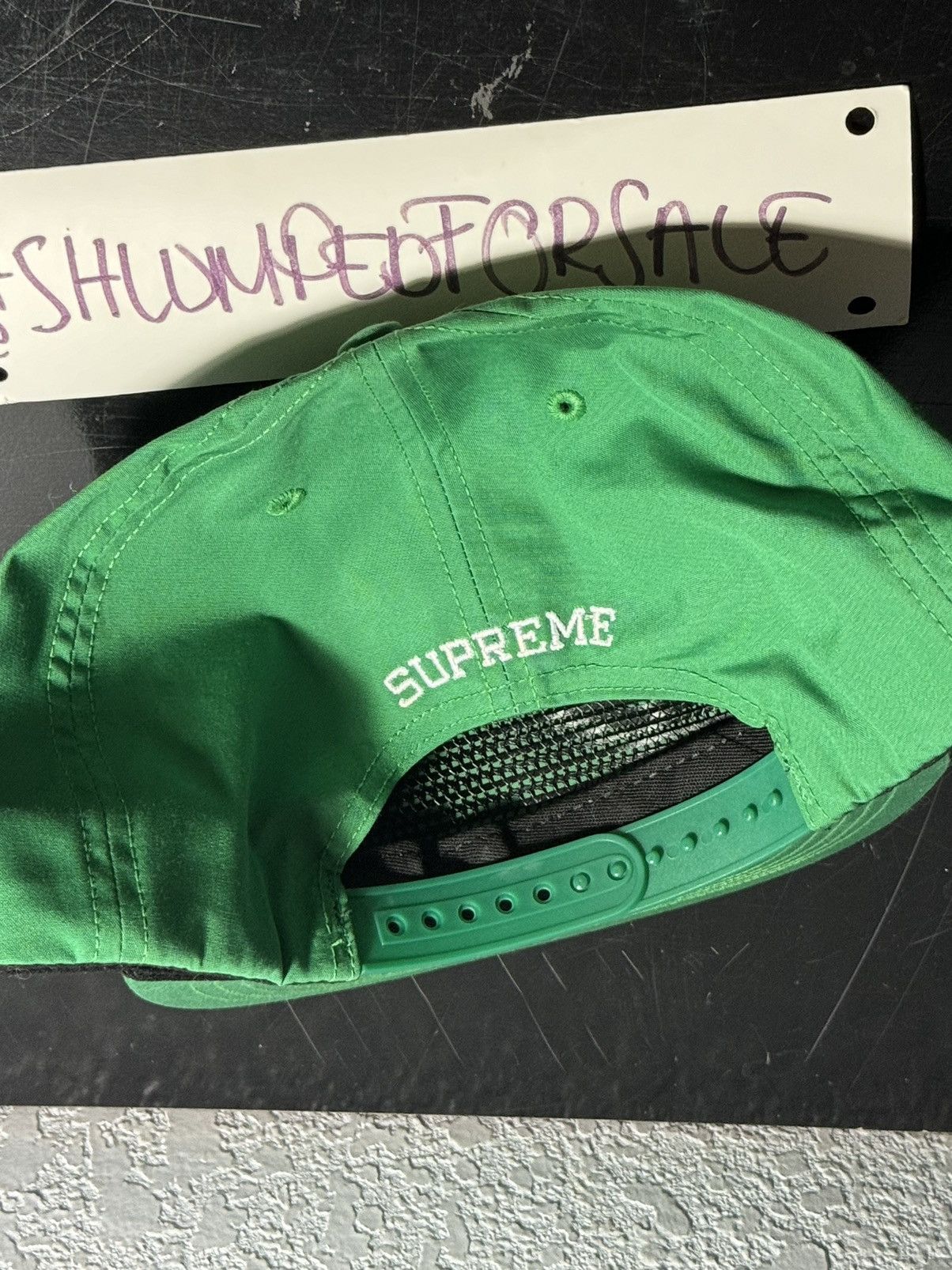 Supreme Supreme KAWS chalk logo 5-panel Size ONE SIZE - 2 Thumbnail