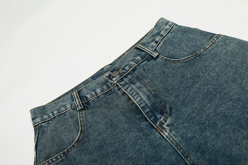 Japanese Brand Men's loose straight cartoon embroidered curved blade jeans Size US 32 / EU 48 - 3 Thumbnail