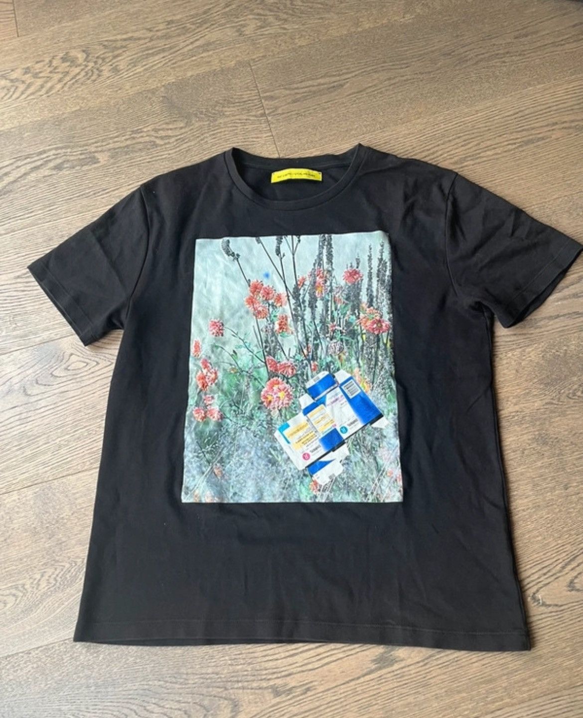 Raf Simons × Sterling Ruby Floral Drugs Tee Size US M / EU 48-50 / 2 - 1 Thumbnail