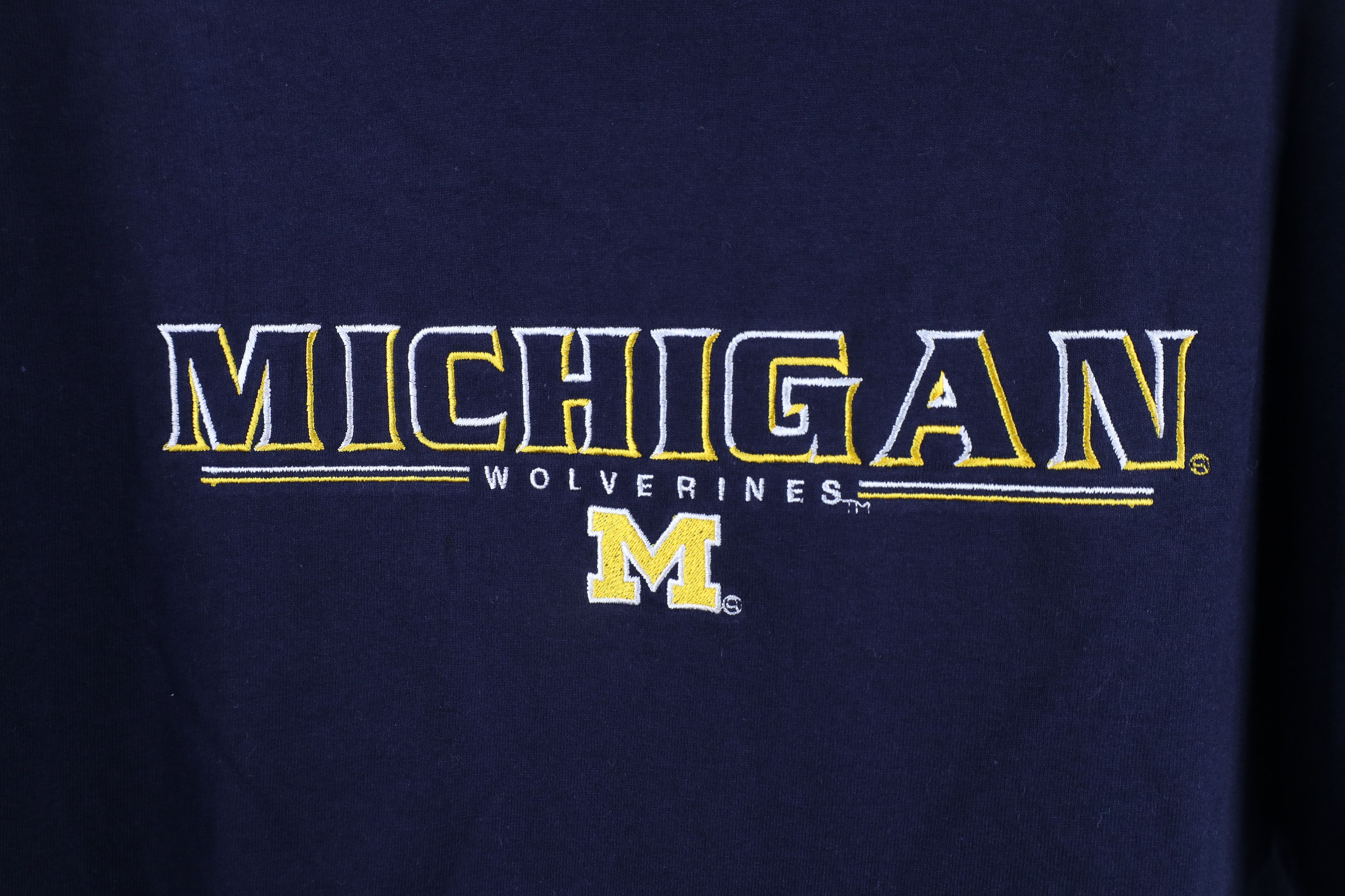 Vintage Deadstock Vintage 90s University of Michigan T-Shirt Blue Size US L / EU 52-54 / 3 - 4 Thumbnail