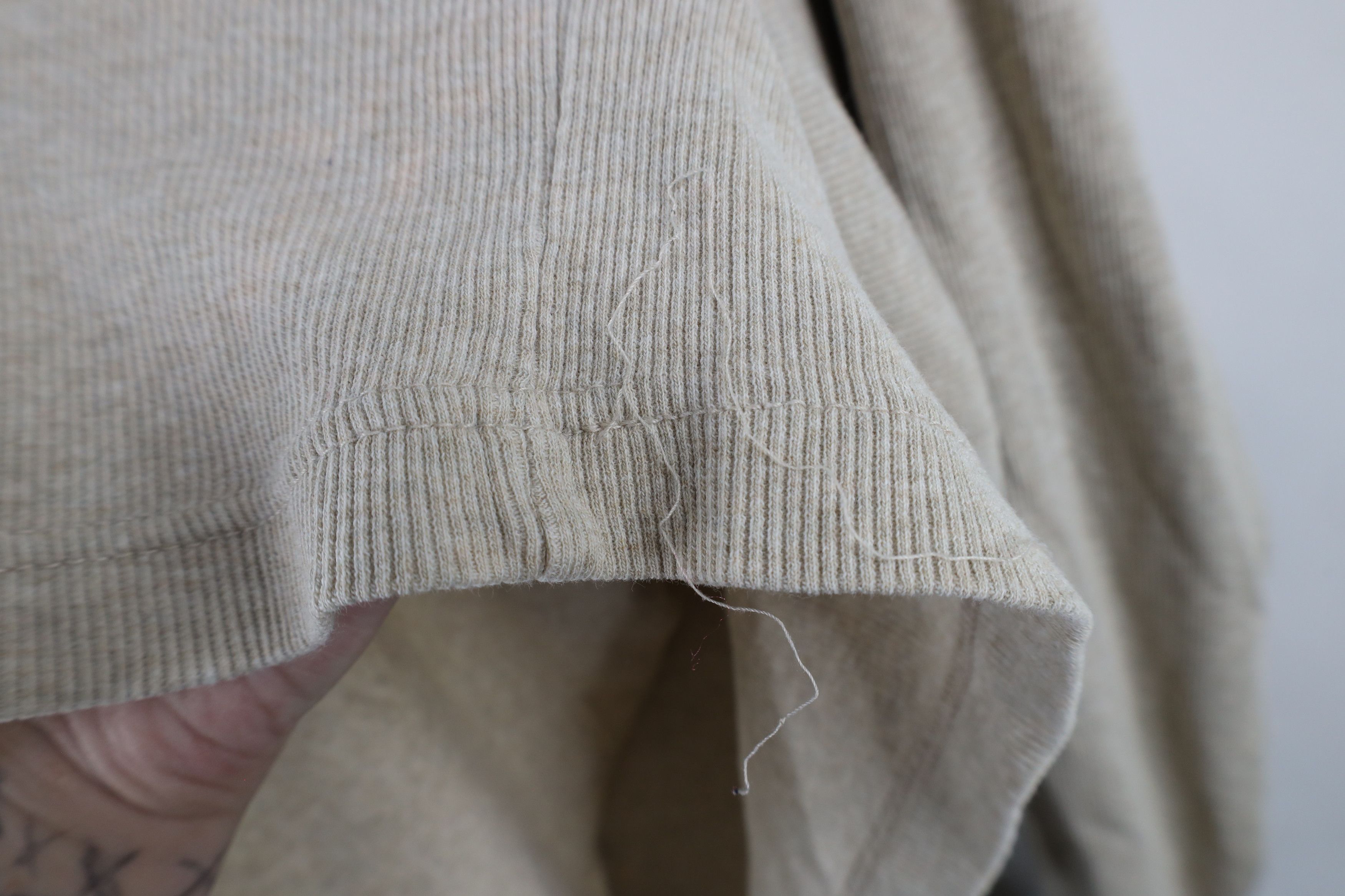 Vintage Vintage 90s Lee Dungarees Knit Long Sleeve Henley T-Shirt Size US L / EU 52-54 / 3 - 8 Thumbnail