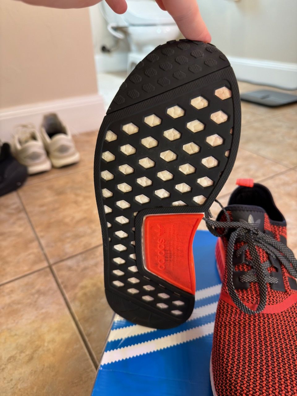 Adidas adidas NMD R1 Lush Red S79158 Size US 11 / EU 44 - 7 Thumbnail