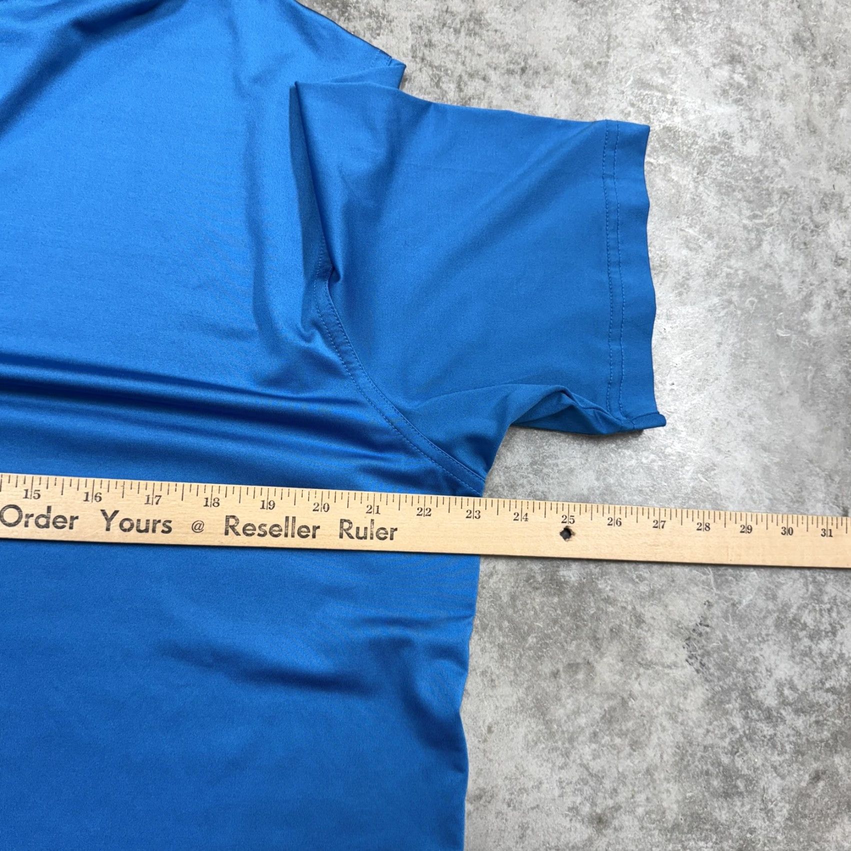 Vineyard Vines Vineyard Vines Polo Shirt Mens L Blue Striped Performance Golf Whale Polo Shirt Mens L Blue Striped Performance Stretch Size US L / EU 52-54 / 3 - 5 Thumbnail