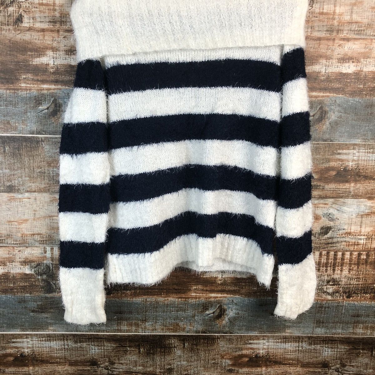 Homespun Knitwear × Japanese Brand × OVER THE STRiPES DLL Leah Matin BlueStripe Turtle Neck Knitwear #C041 Size M / US 6-8 / IT 42-44 - 14 Thumbnail