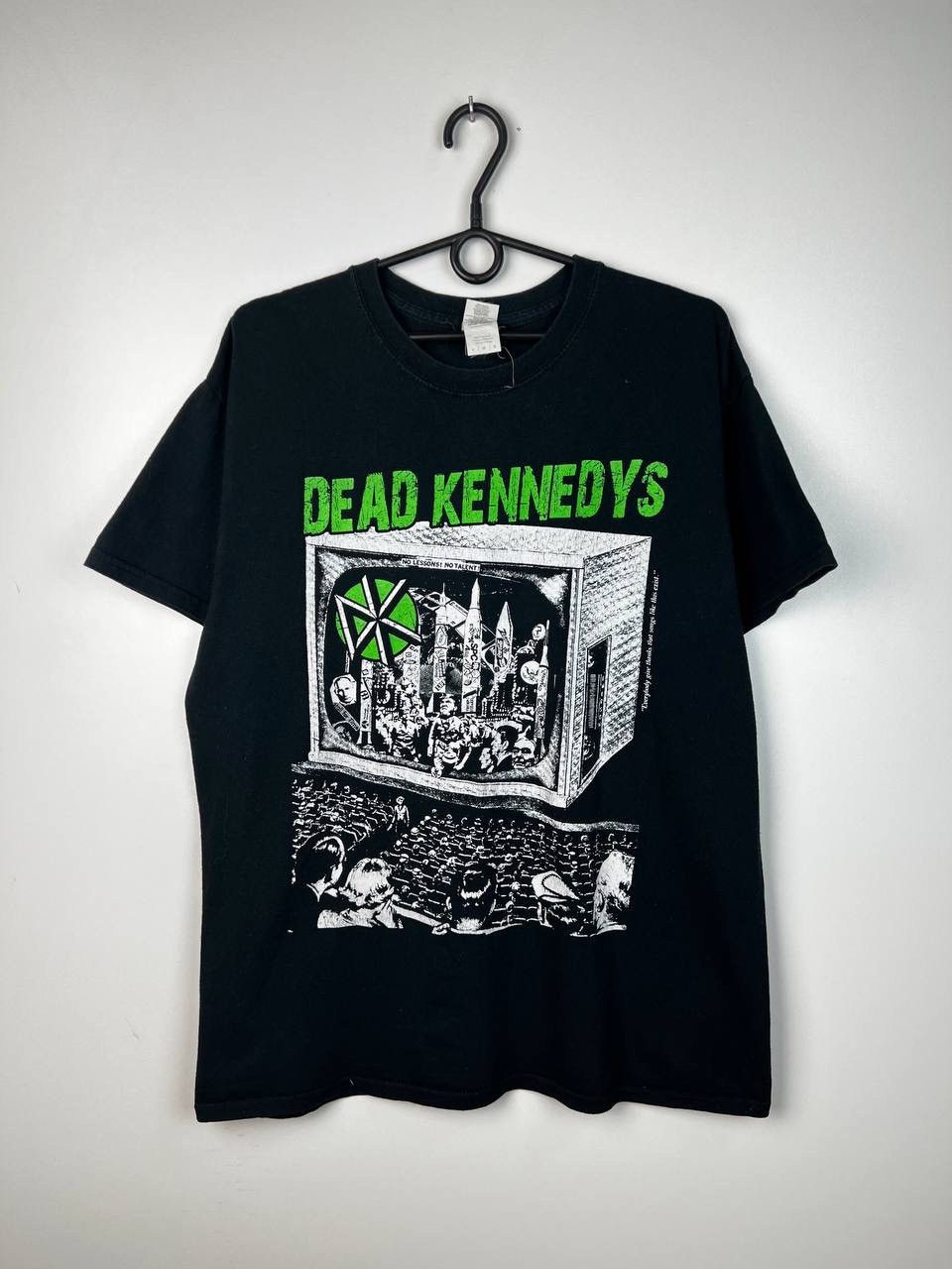 Dead Kennedys × Vintage Dead Kennedys 2016 t-shirts size L Size US L / EU 52-54 / 3 - 1 Thumbnail