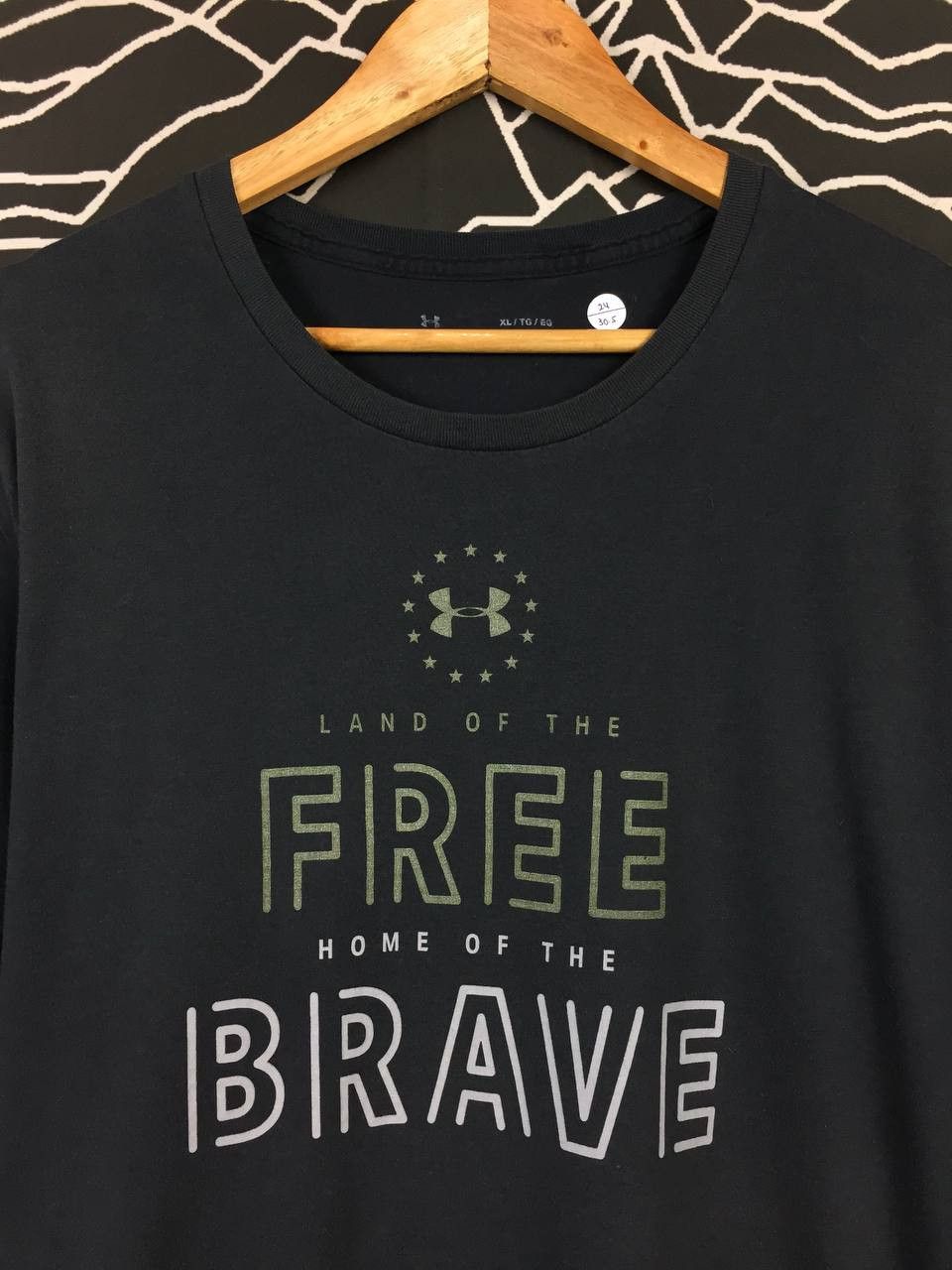 Under Armour × Vintage Under Armour Land Of The Free Home Of The Brave Tee Size US XL / EU 56 / 4 - 3 Thumbnail