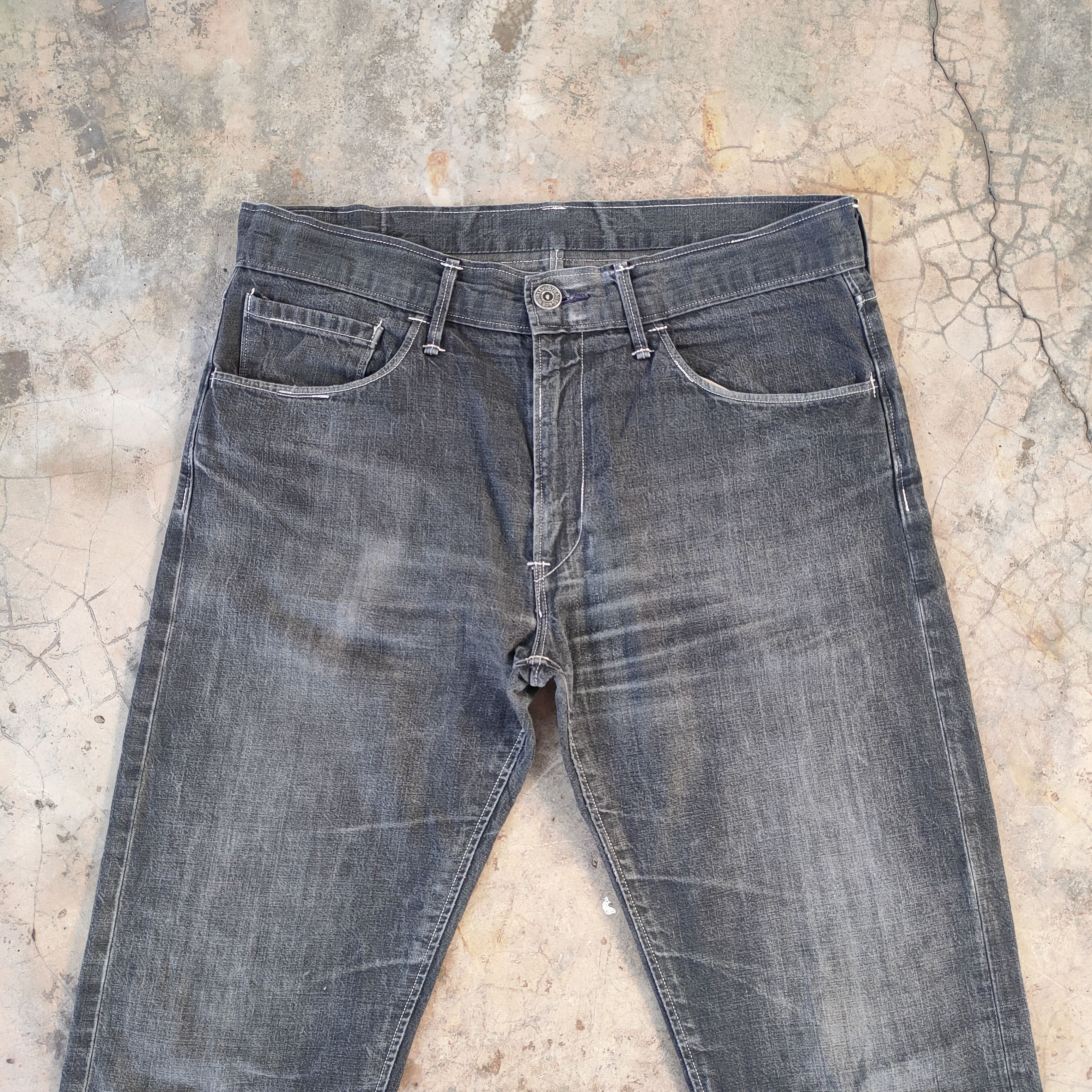Levi's Vintage Clothing Levi's faded black jeans denim pants Size US 34 / EU 50 - 4 Thumbnail