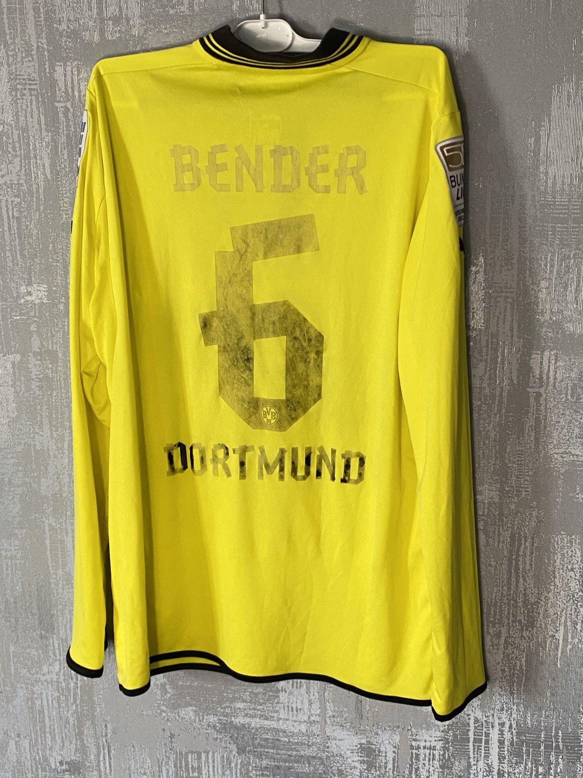 Puma × Vintage 2011/2012 Borussia Dortmund Puma Soccer Jersey 6 Bender Size US L / EU 52-54 / 3 - 2 Thumbnail
