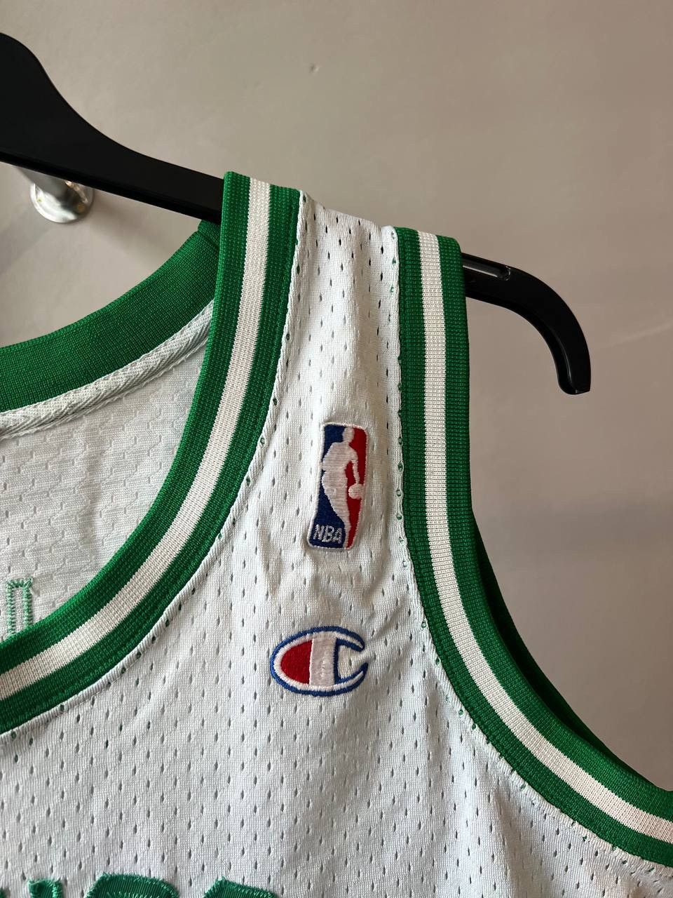 NBA VINTAGE BOSTON CELTICS #33 BIRD CHAMPION NBA JERSEY SIZE M Size US M / EU 48-50 / 2 - 5 Thumbnail