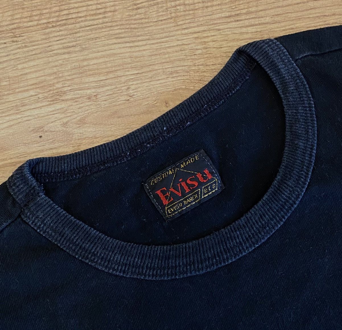 Evisu Evisu Big Logo Tee Black x Vintage x Rare Size US S / EU 44-46 / 1 - 7 Thumbnail