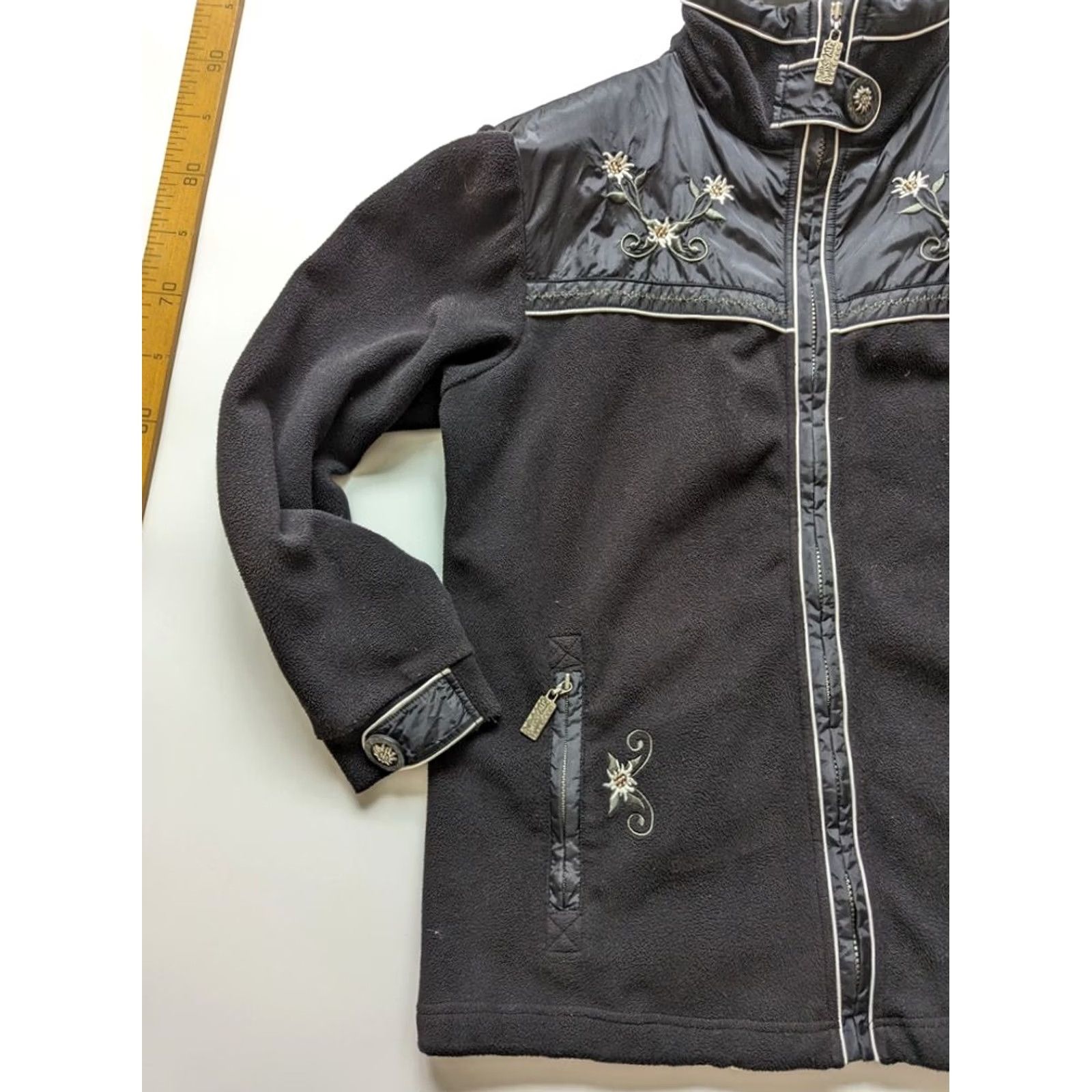 Vintage Fantasy Swiss Alp Fleece Zip Jacket Women L Black Size L / US 10 / IT 46 - 3 Thumbnail