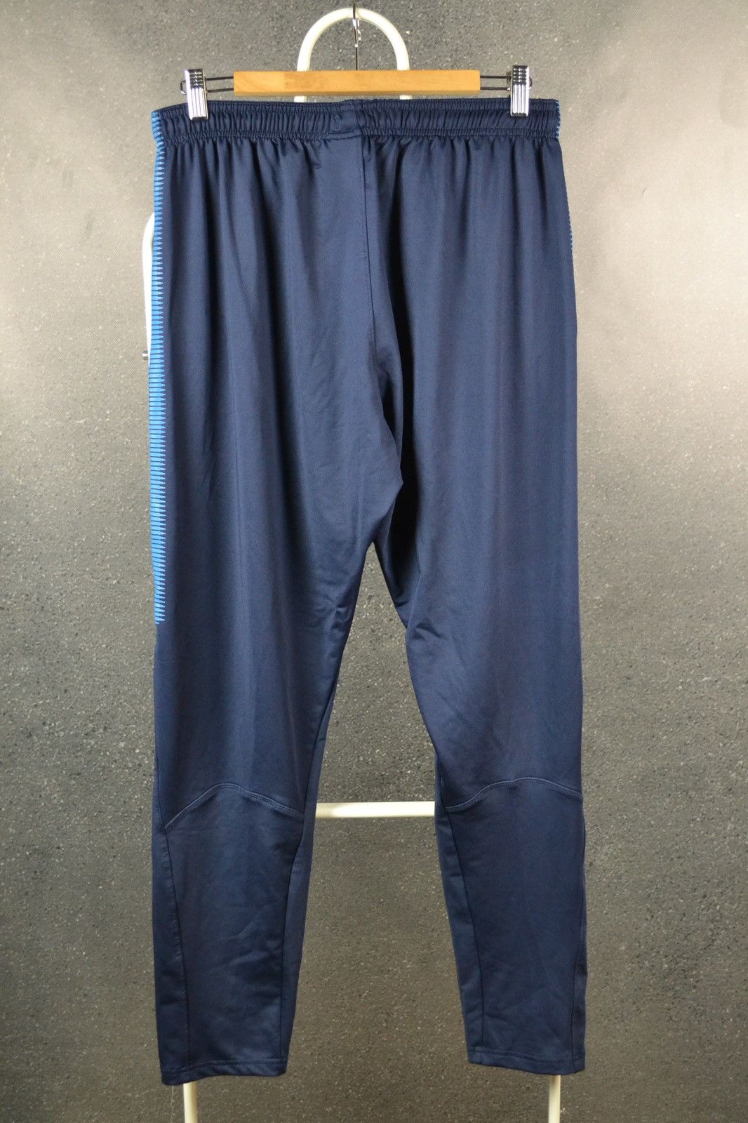 Nike Tottenham Hotspur Nike soccer football pants Spurs trousers Size US 36 / EU 52 - 2 Thumbnail