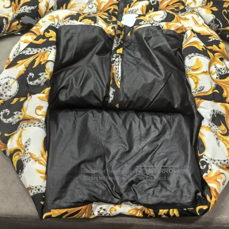 Versace Versace Yellow Polyester Women's Puffer Jacket . Size XXS / US 00 / IT 34 - 5 Thumbnail
