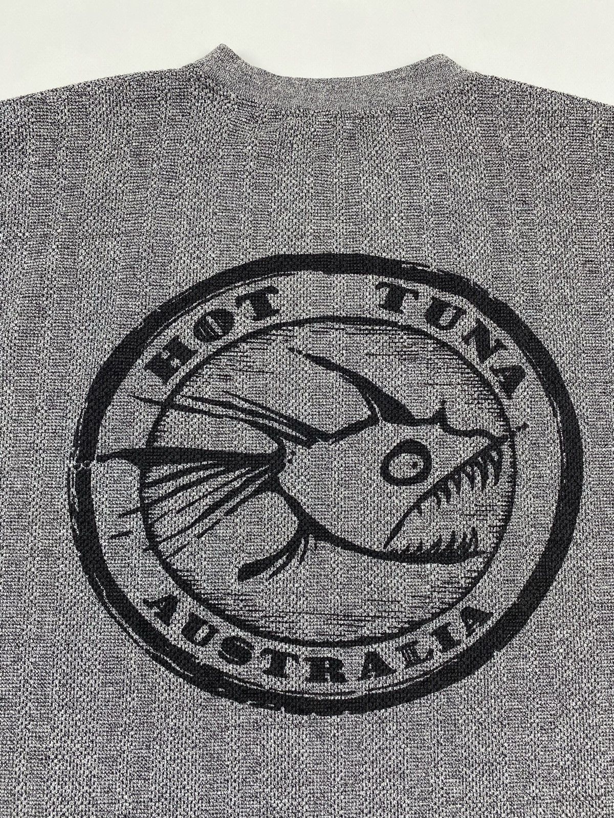 Hot Tuna 1990’s Vintage Hot Tuna Australia Woven Big Logo Tee Size US XL / EU 56 / 4 - 7 Thumbnail