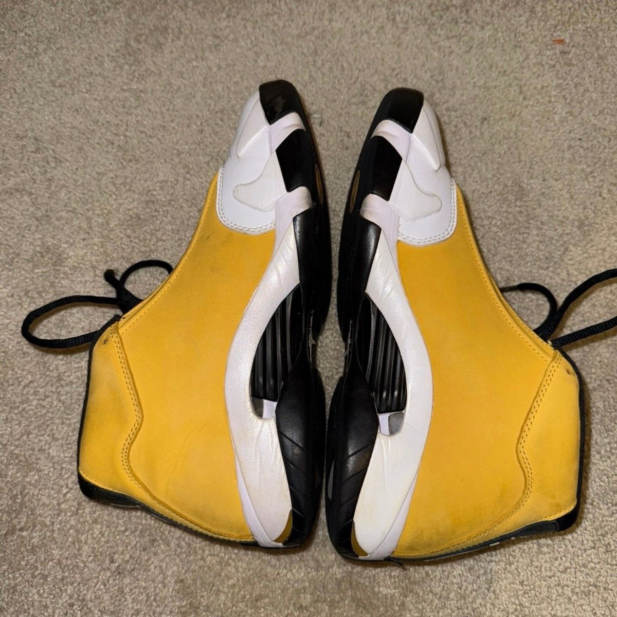 Jordan Brand Retro Jordan 14 Size US 8.5 / EU 41-42 - 2 Thumbnail