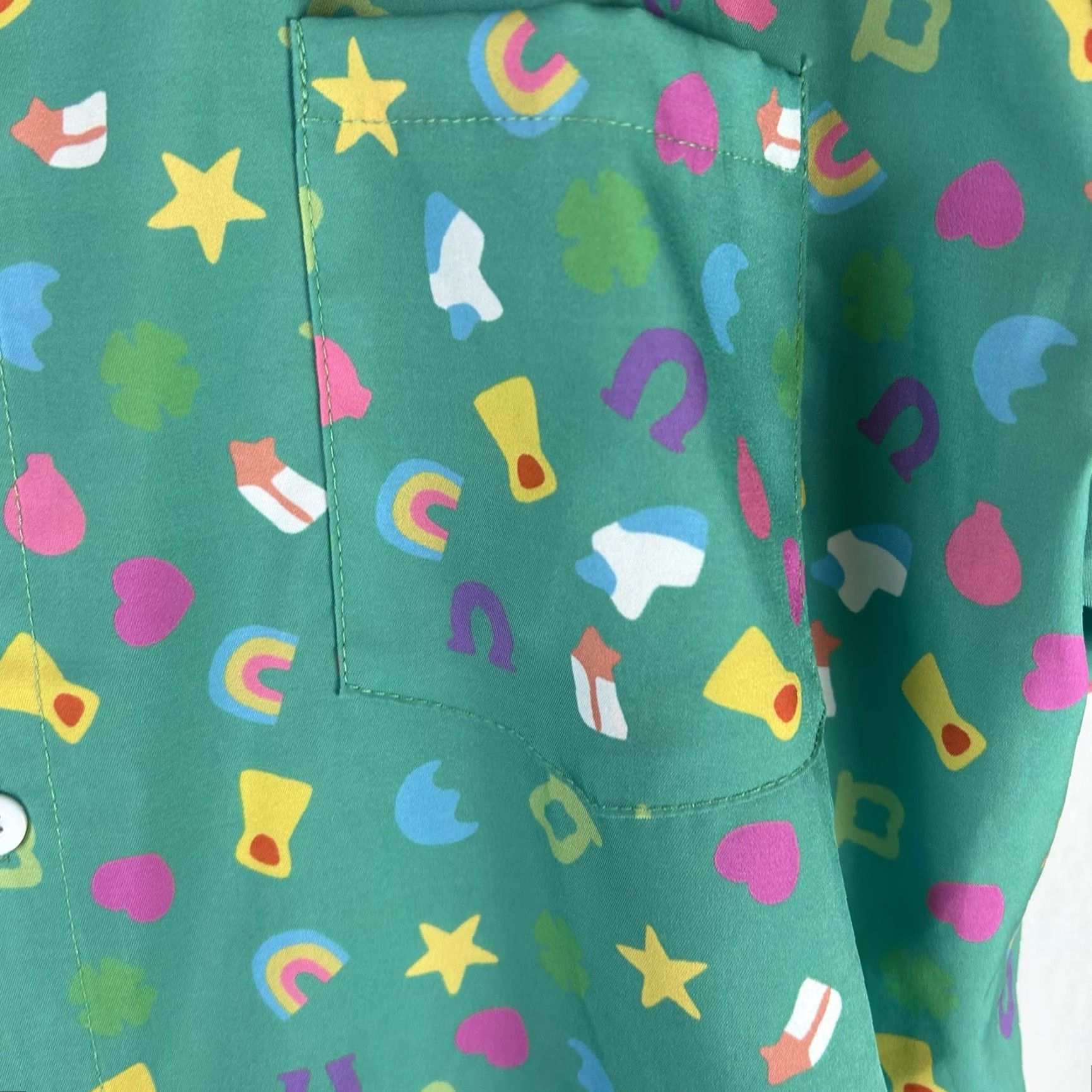 Vintage Arvilhill Shirt Mens Large Green AOP Marshmallow Lucky Charm Short Sleeve Button-Up Candy Irish Size US L / EU 52-54 / 3 - 4 Thumbnail