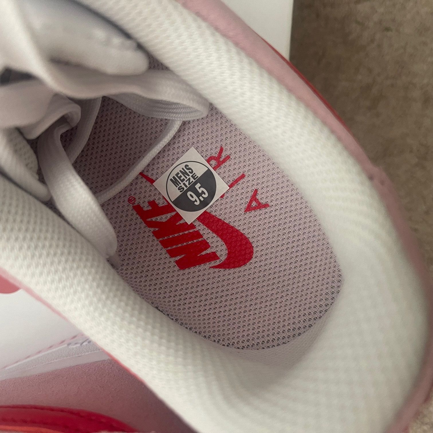 Nike Nike Air Force 1 07 Valentine’s Day NEW Size US 9.5 / EU 42-43 - 6 Thumbnail