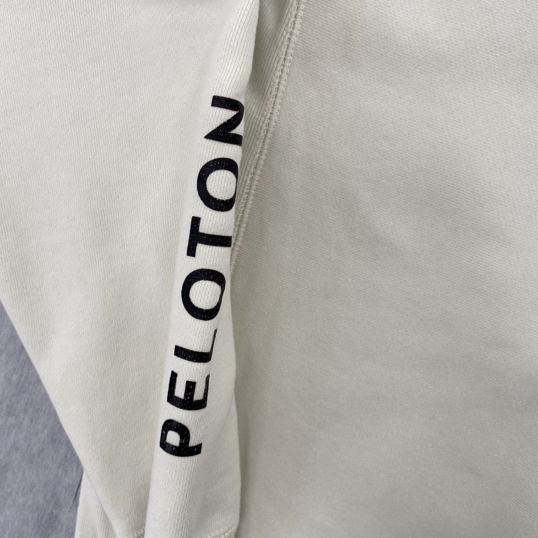 Vintage Peloton Together We Go Far Sweatshirt Adult XL White Logo Mens Size US XL / EU 56 / 4 - 5 Thumbnail