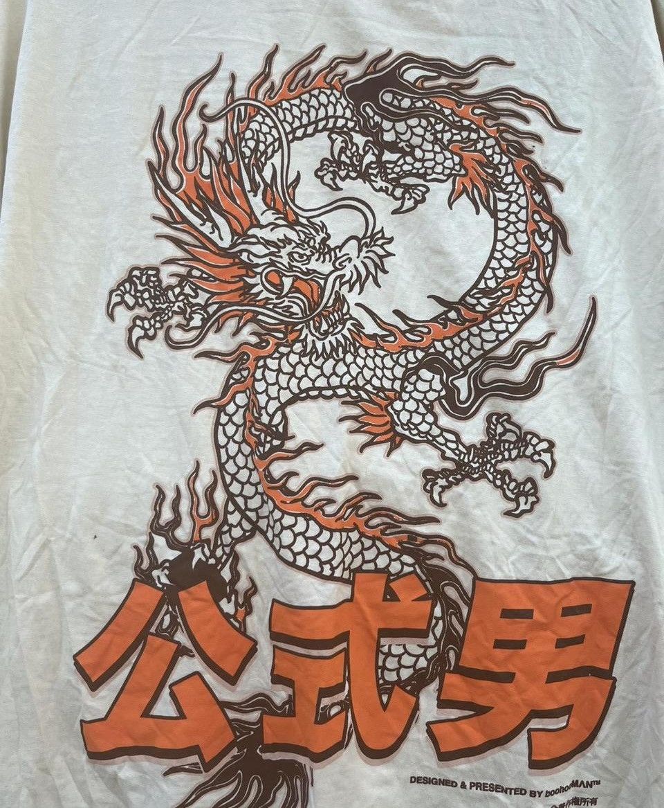 Boohoo BoohooMAN Oversized Dragon Graphic Tee Cream NWT Size L Size US L / EU 52-54 / 3 - 4 Thumbnail