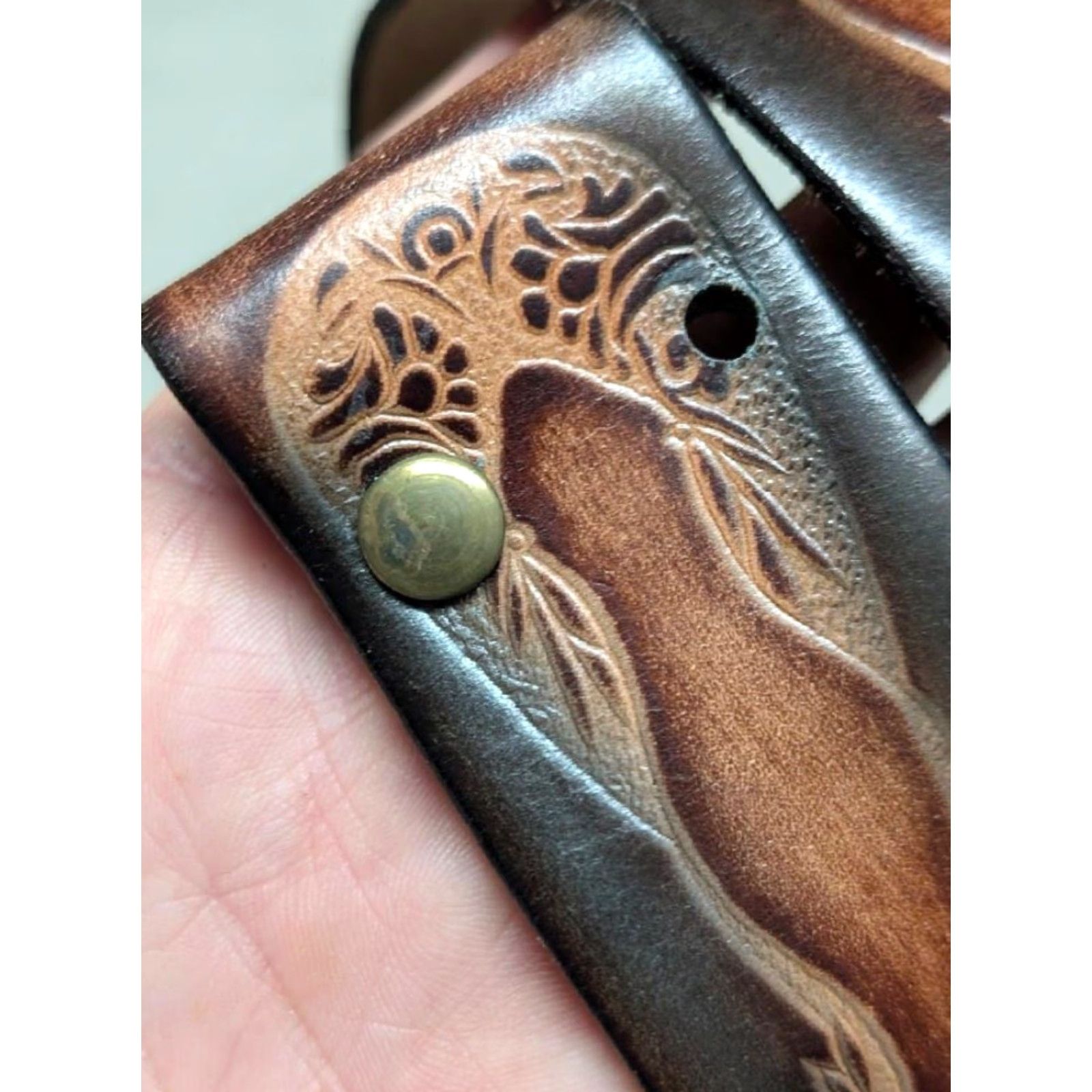 Vintage VINTAGE leather belt Western belt Geometric Brown 28 Unisex Adults 1-1/2" Cowhide Handmade Handcrafted buckle Size 28 - 4 Thumbnail