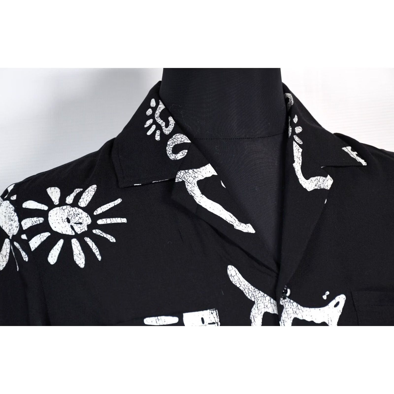 Other OTHER CUBAN SHIRT SUN S Men's Shirt Casual Short Sleeve Black 100% Rayon 100% Genuine Button-Up 58 cm Chest/Armpit 65 cm Length BACK Vintage No Size US S / EU 44-46 / 1 - 5 Thumbnail