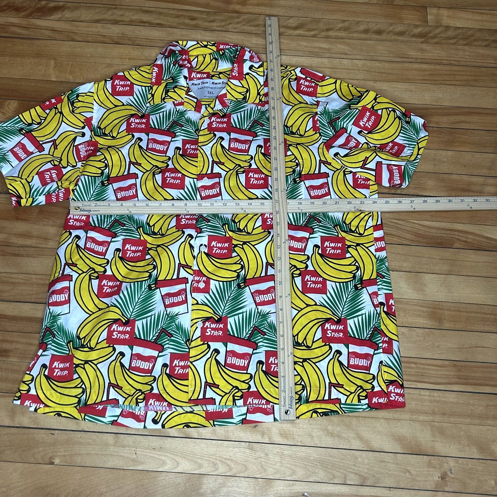 Vintage Kwiktrip Big Buddy Hawaiian T-Shirt 3XL Size US XXL / EU 58 / 5 - 3 Thumbnail
