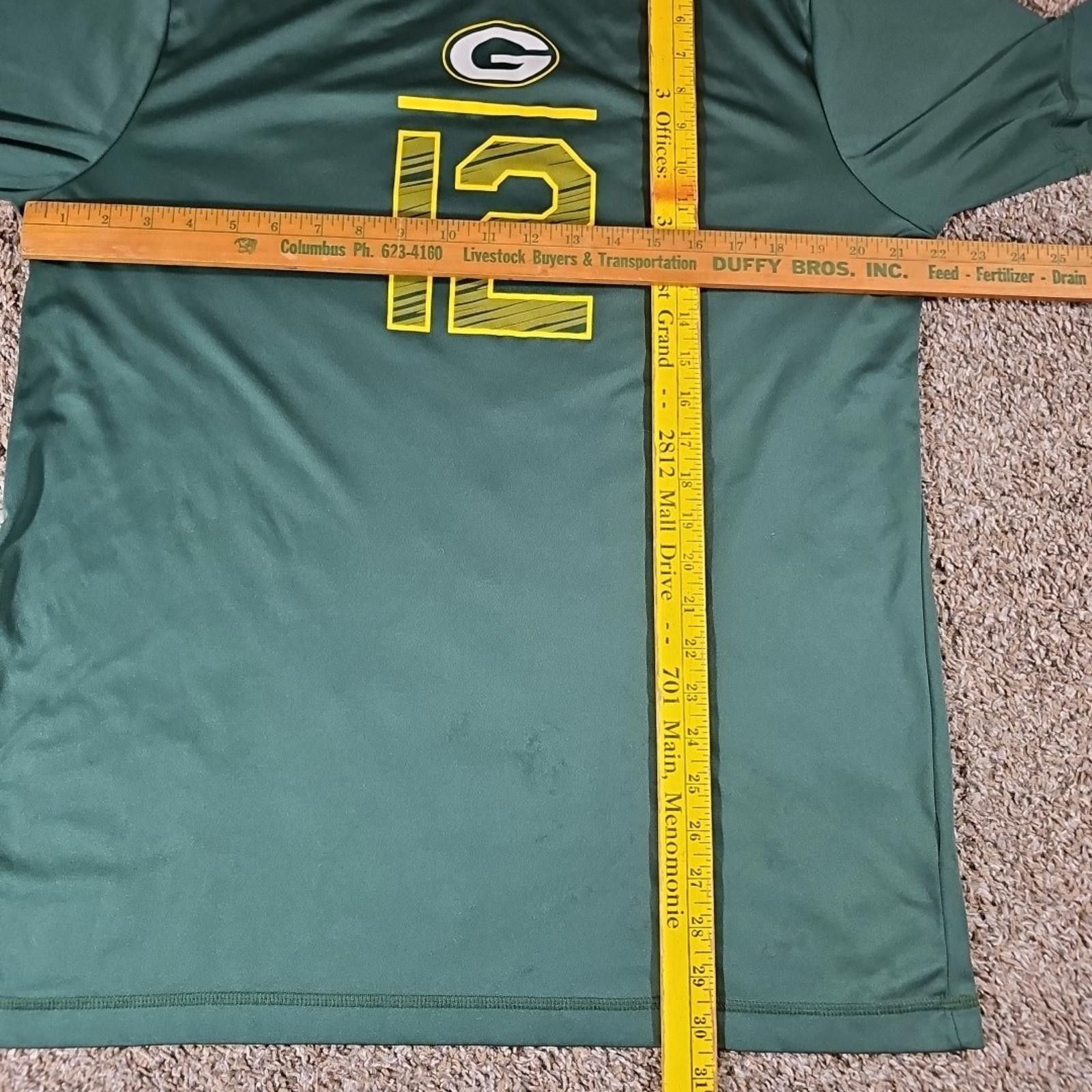 NFL Aaron Rodgers #12 NFL Team Apparel Tshirt SEE MEASUREMENTS Size ONE SIZE - 5 Thumbnail