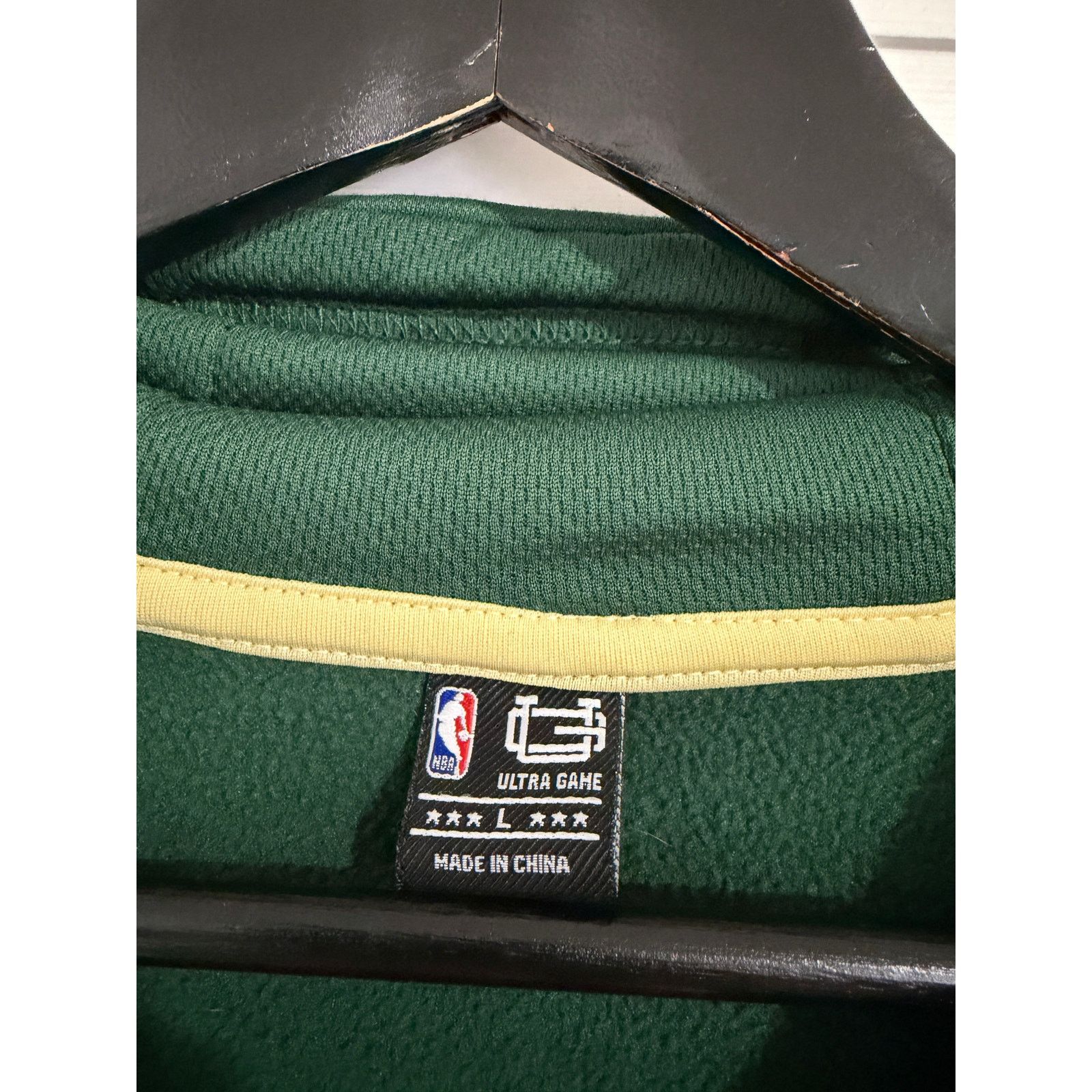 NBA Milwaukee Bucks Full-Zip Hoodie Sweatshirt Size Large Size US L / EU 52-54 / 3 - 3 Thumbnail