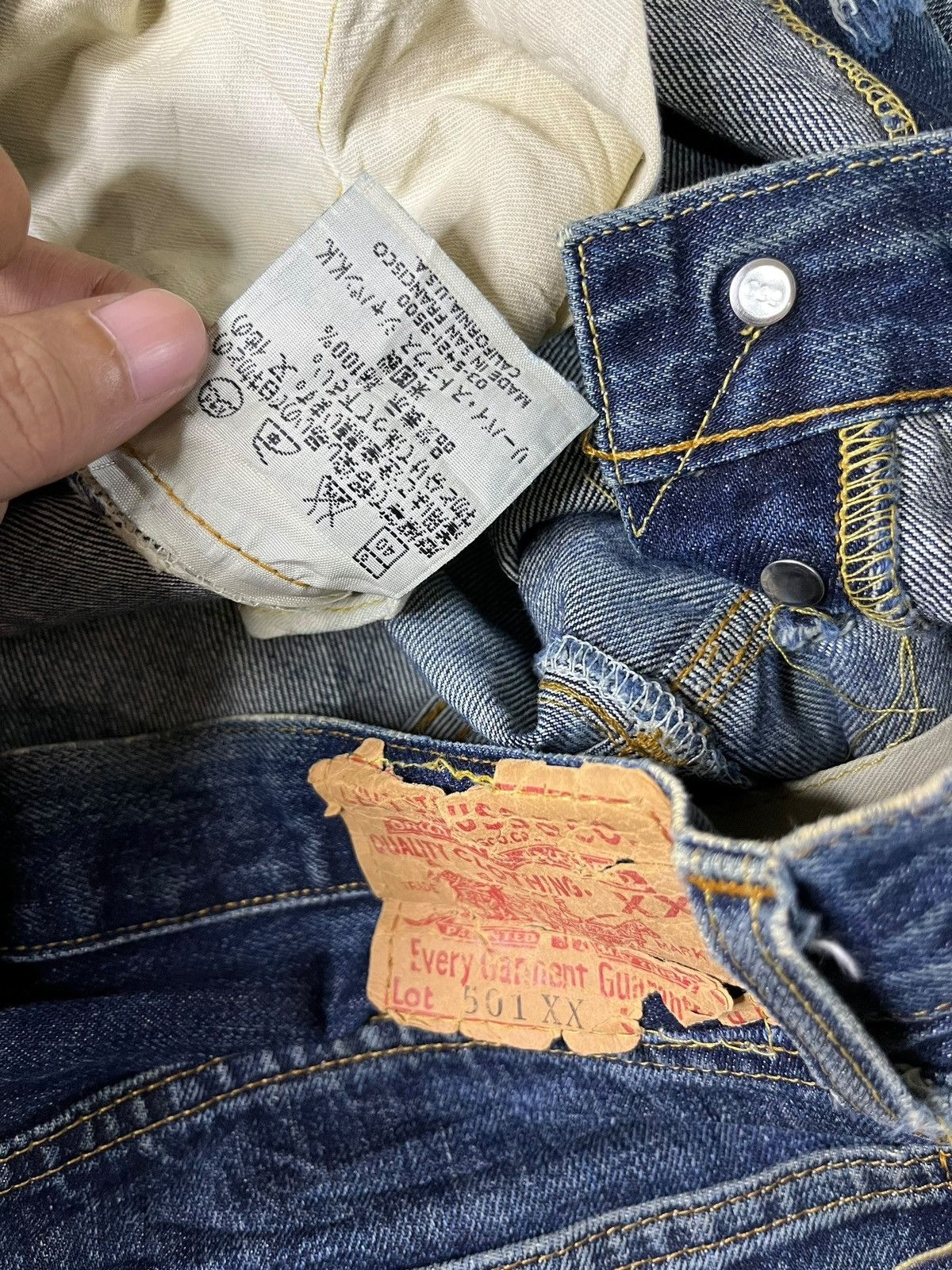 Levi's Vintage 80s Levis 501 Selvedge Big E Loose Jeans Button 555 Size US 28 / EU 44 - 12 Thumbnail