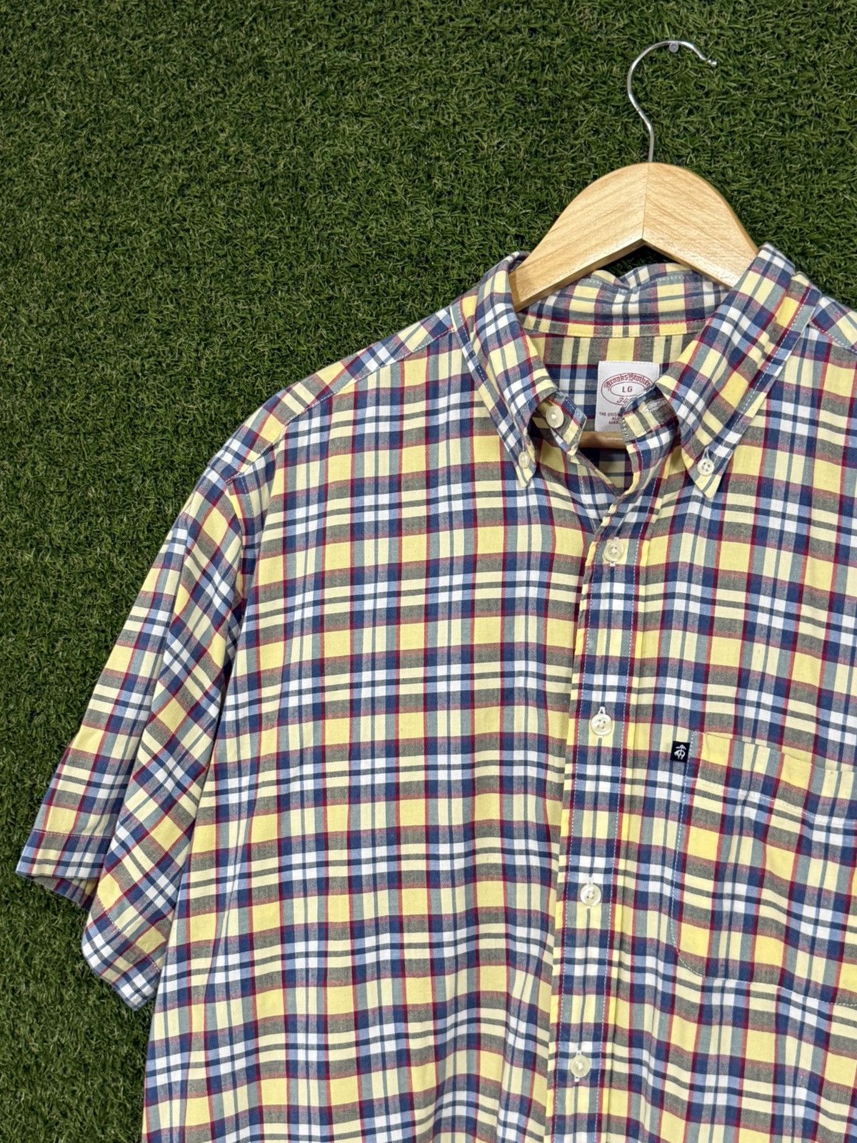 Brooks Brothers Brooks Brothers Plaid Flannel Short Sleeve Shirt Large Size US L / EU 52-54 / 3 - 2 Thumbnail