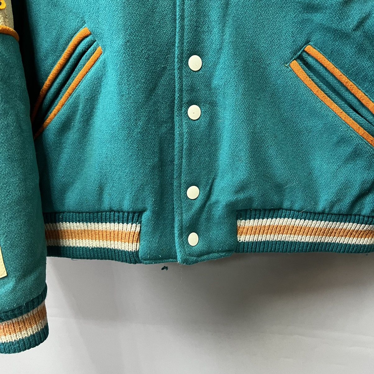 NFL × Vintage Vintage Miami Dolphins NFL Turquoise Blue Heavyweight Jacket Size US S / EU 44-46 / 1 - 11 Thumbnail