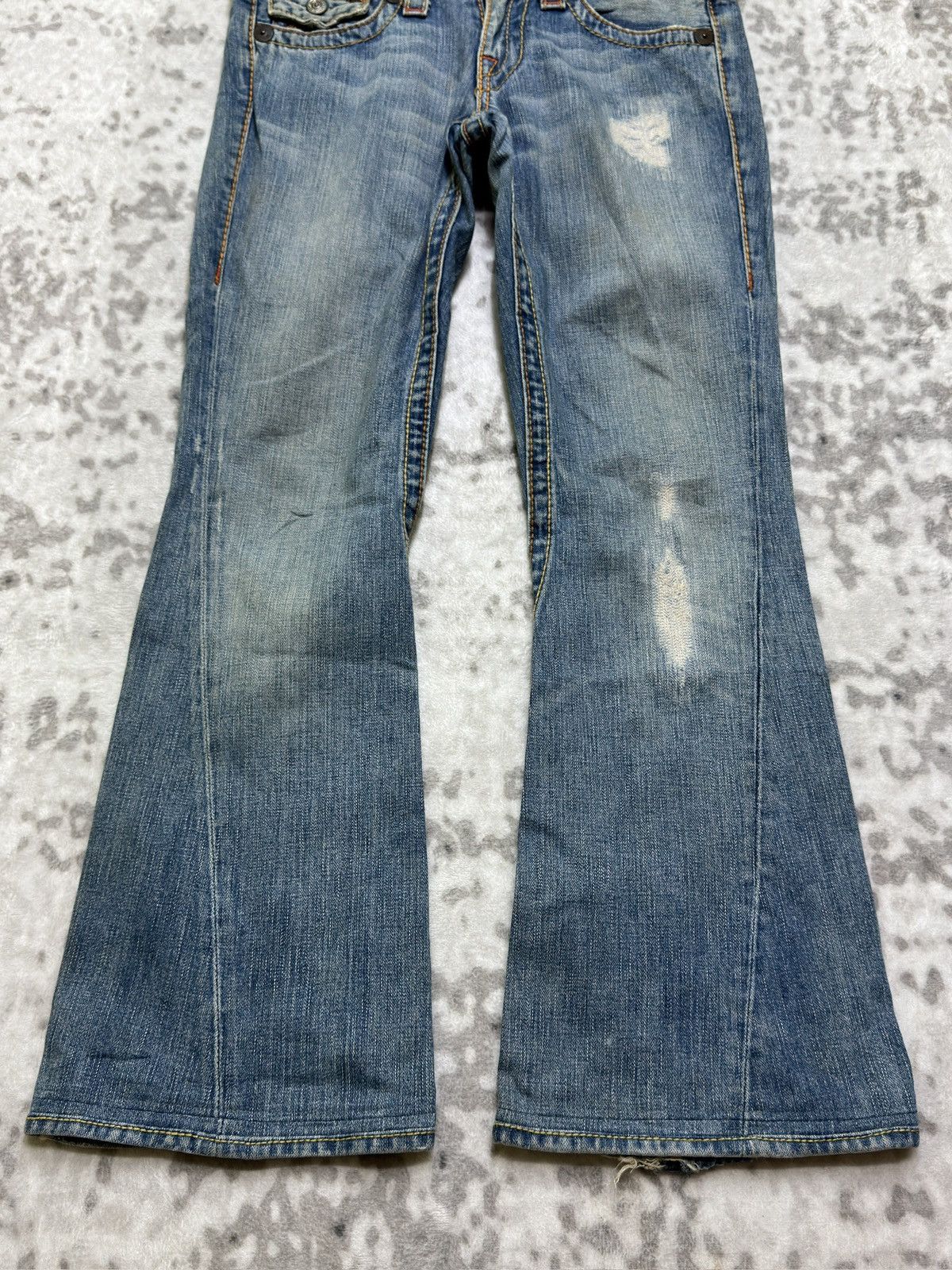 True Religion True Religion Joey Big T Bootcut Low Rise Distressed Jeans Size US 30 / EU 46 - 7 Thumbnail