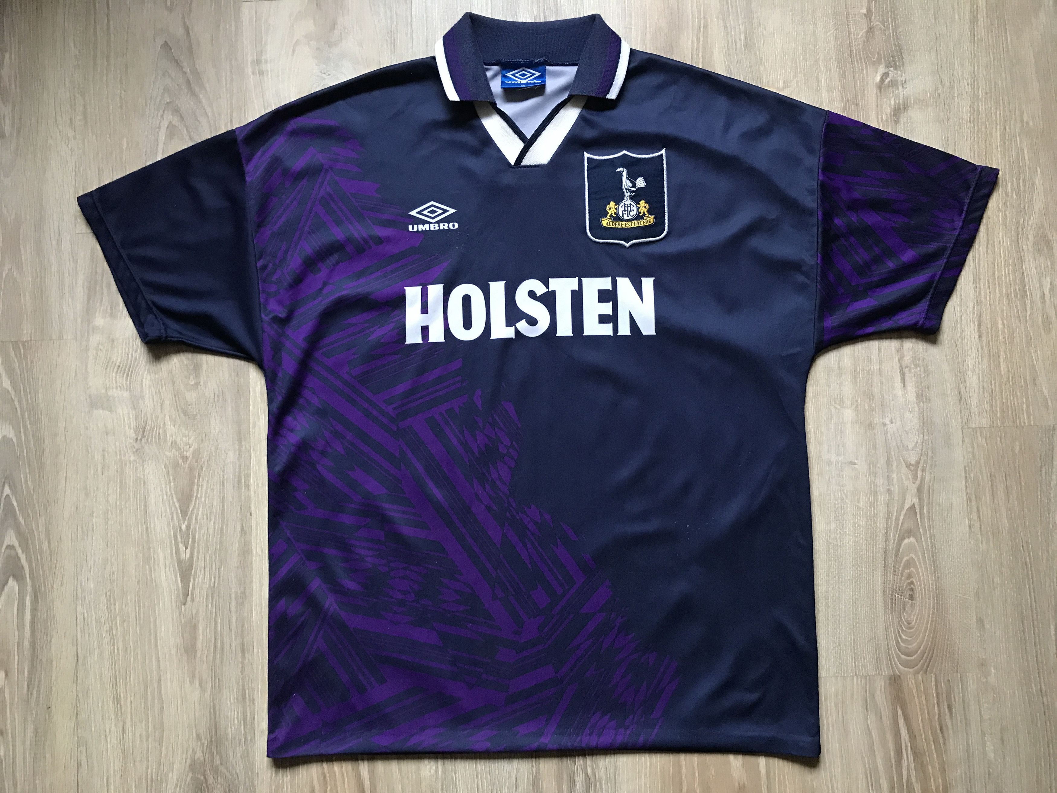 Umbro Vintage Umbro Tottenham Away Shirt 1994-1995 Size US XL / EU 56 / 4 - 3 Thumbnail