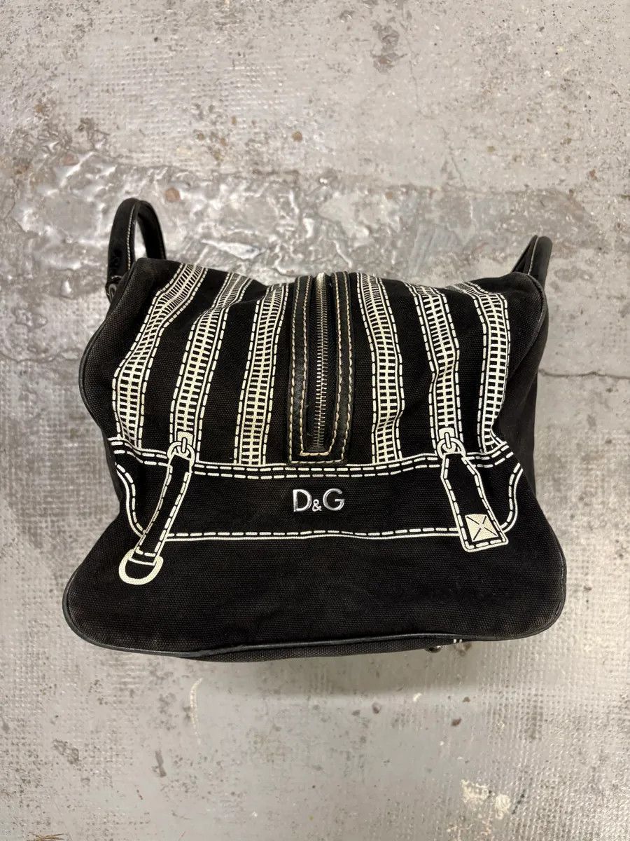 Dolce & Gabbana AW2010 Dolce & Gabbana Black Canvas Trompe Loeil Zip Lily Bag Size ONE SIZE - 5 Thumbnail