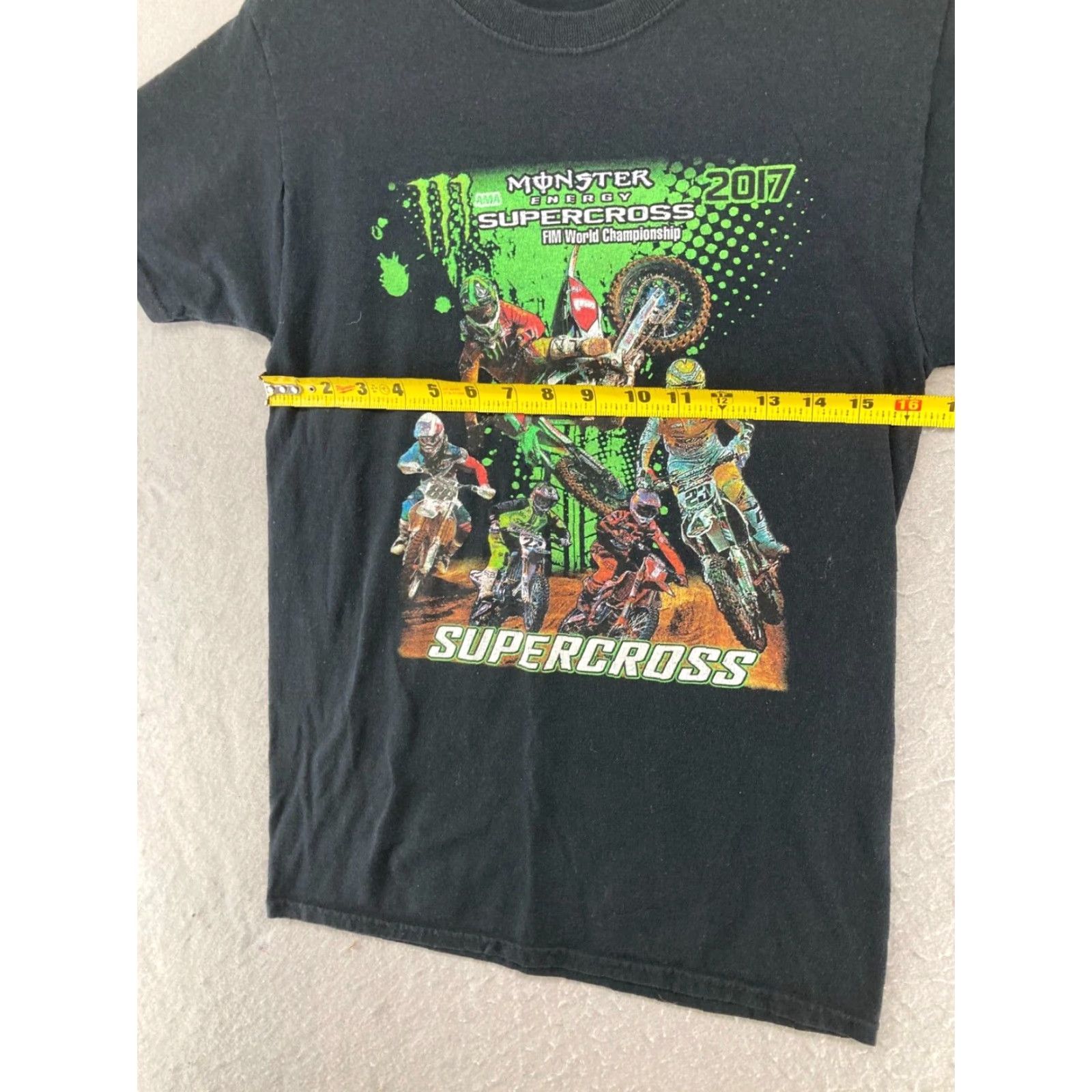 Vintage Monster Energy Graphic Print T-Shirt Medium Black Supercross Motocross 2017 Mens Size US M / EU 48-50 / 2 - 3 Thumbnail