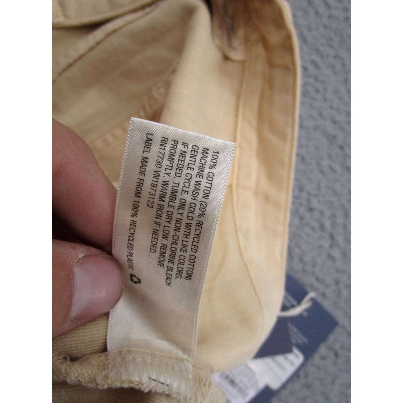 Vintage VINTAGE Universal Thread Shorts Beige High Rise Mom Size 12 Cotton Outdoor Hiking 5-Pocket Women Boys? Size 34" / US 12 / IT 48 - 4 Thumbnail