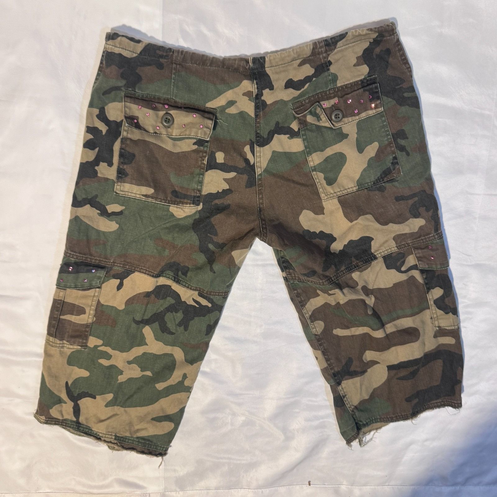 Other Y2K Camo Capri Pants Woman’s Small 34 Zebra Cross Patch Pea Size 34" / US 12 / IT 48 - 9 Thumbnail