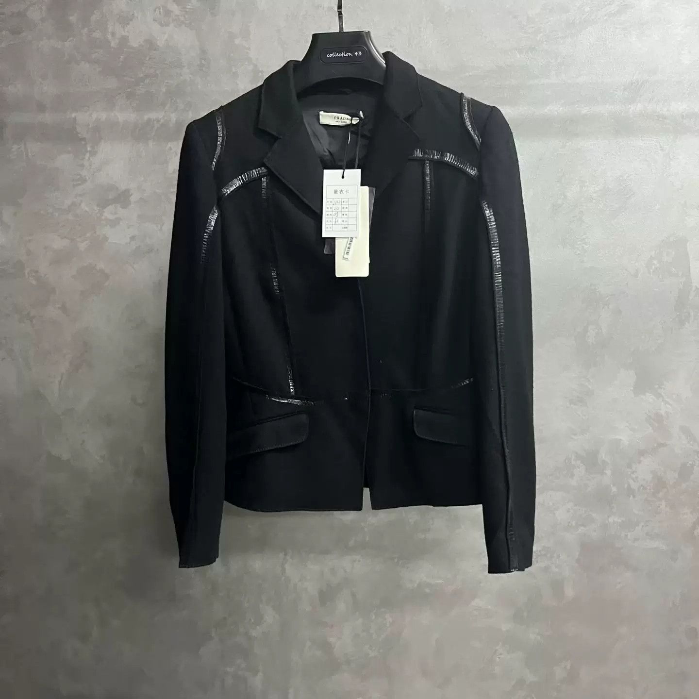 Prada Prada Wool Black T-Shirt 44 Women Size L / US 10 / IT 46 - 1 Thumbnail