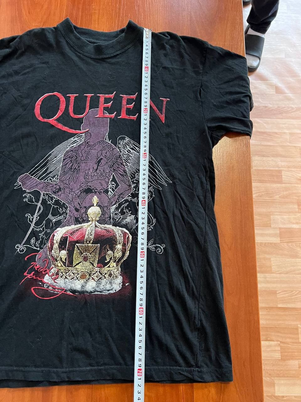Vintage VINTAGE QUEEN ‘FREDDIE MERCURY CROWN’ ROCK BAND T SHIRT SZ M Size US M / EU 48-50 / 2 - 14 Thumbnail